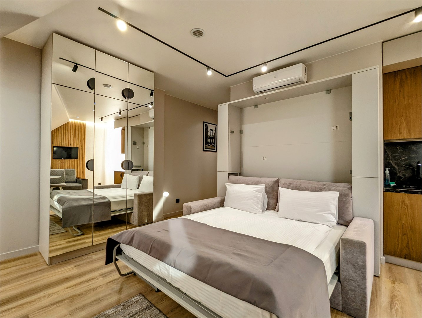 Апартаменты Апартаменты Семейный Люкс