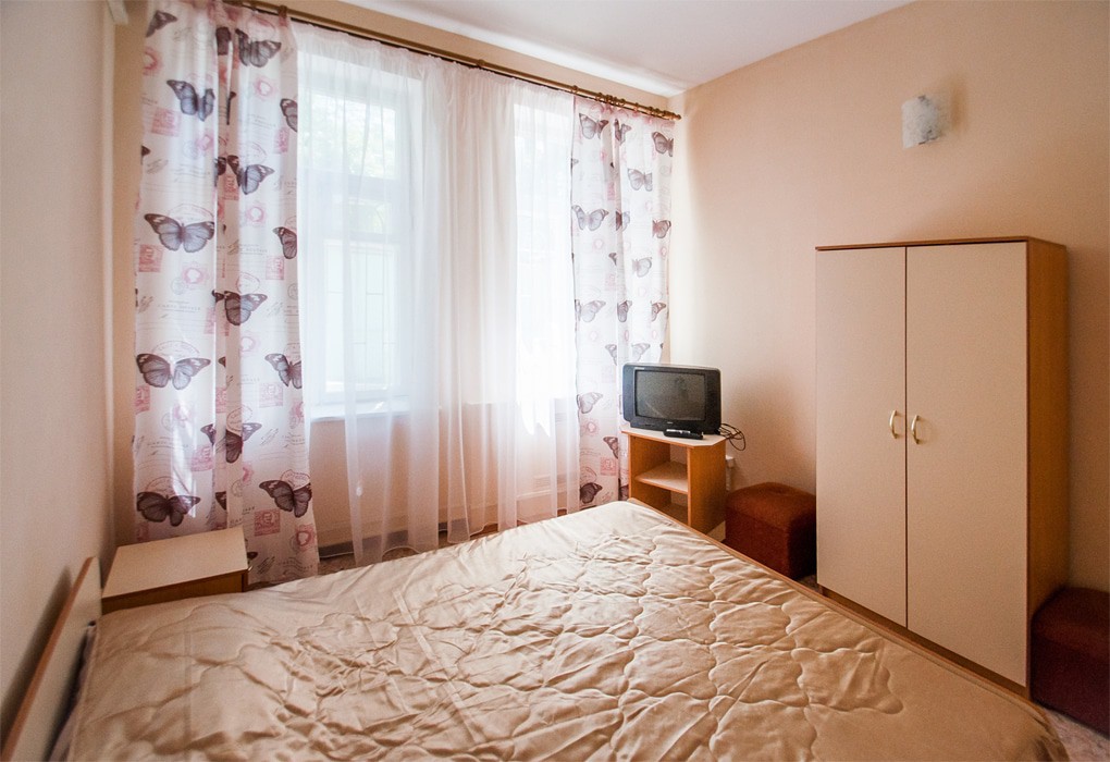 Посмотреть в галерее 2-мест. блок 2+2, корп. 3