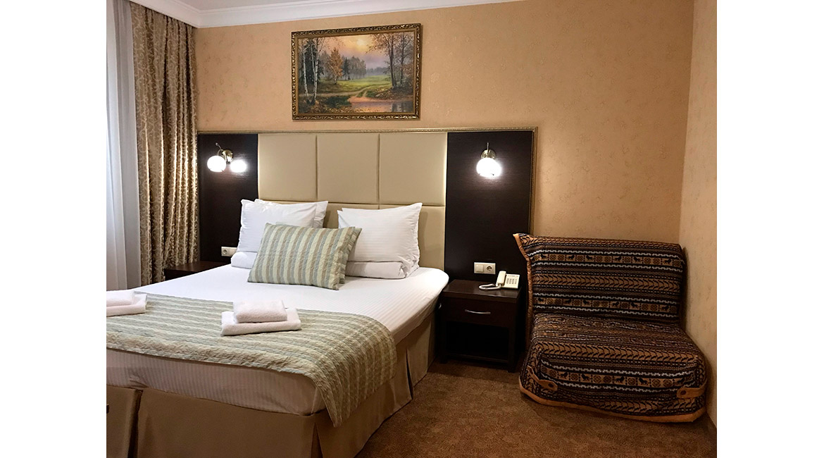 Семейный c балконом 2-комнатный