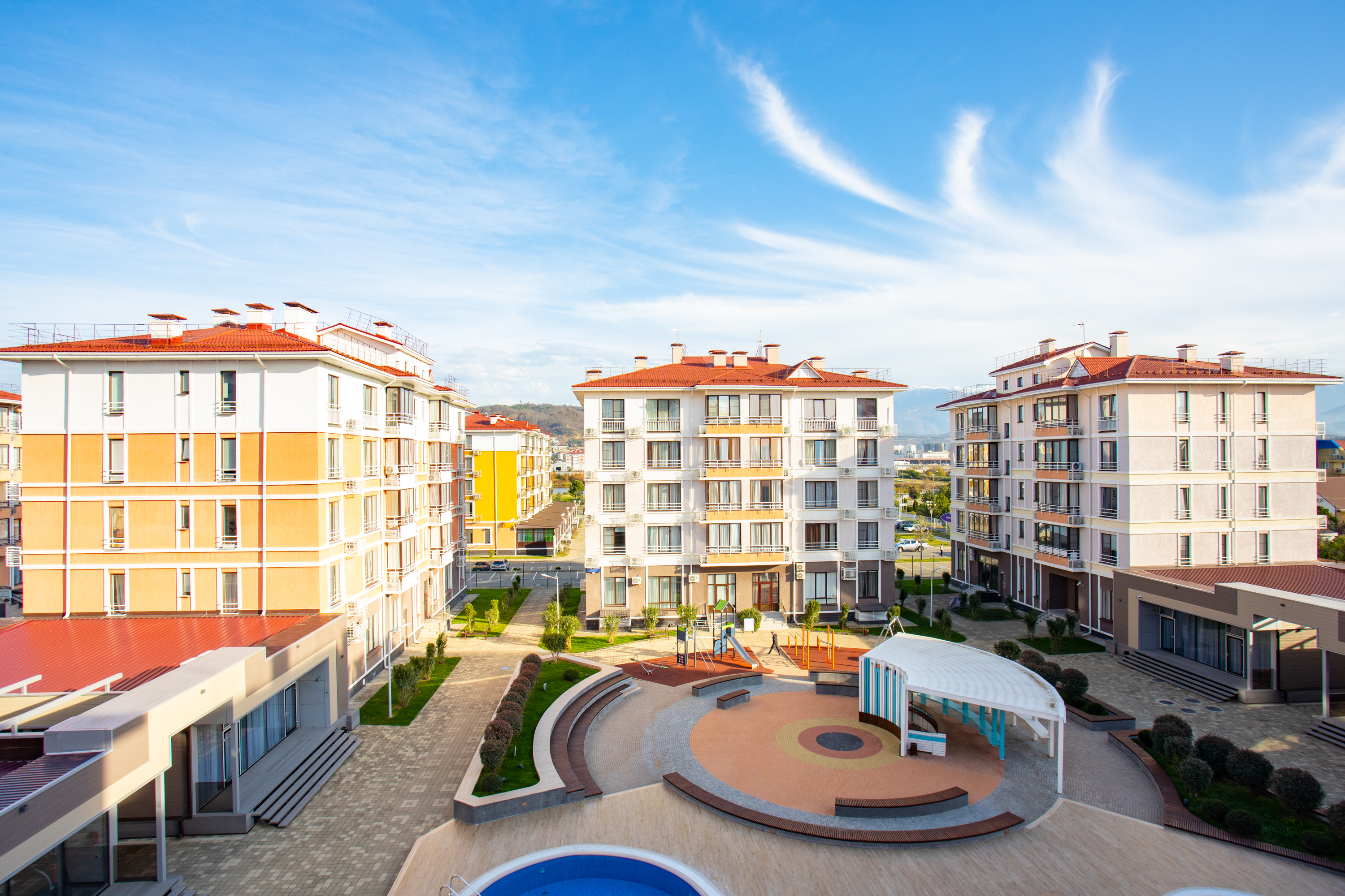 Апартаменты Апартаменты 4-х местные, вид на бассейн/горы (206,306,406,506)