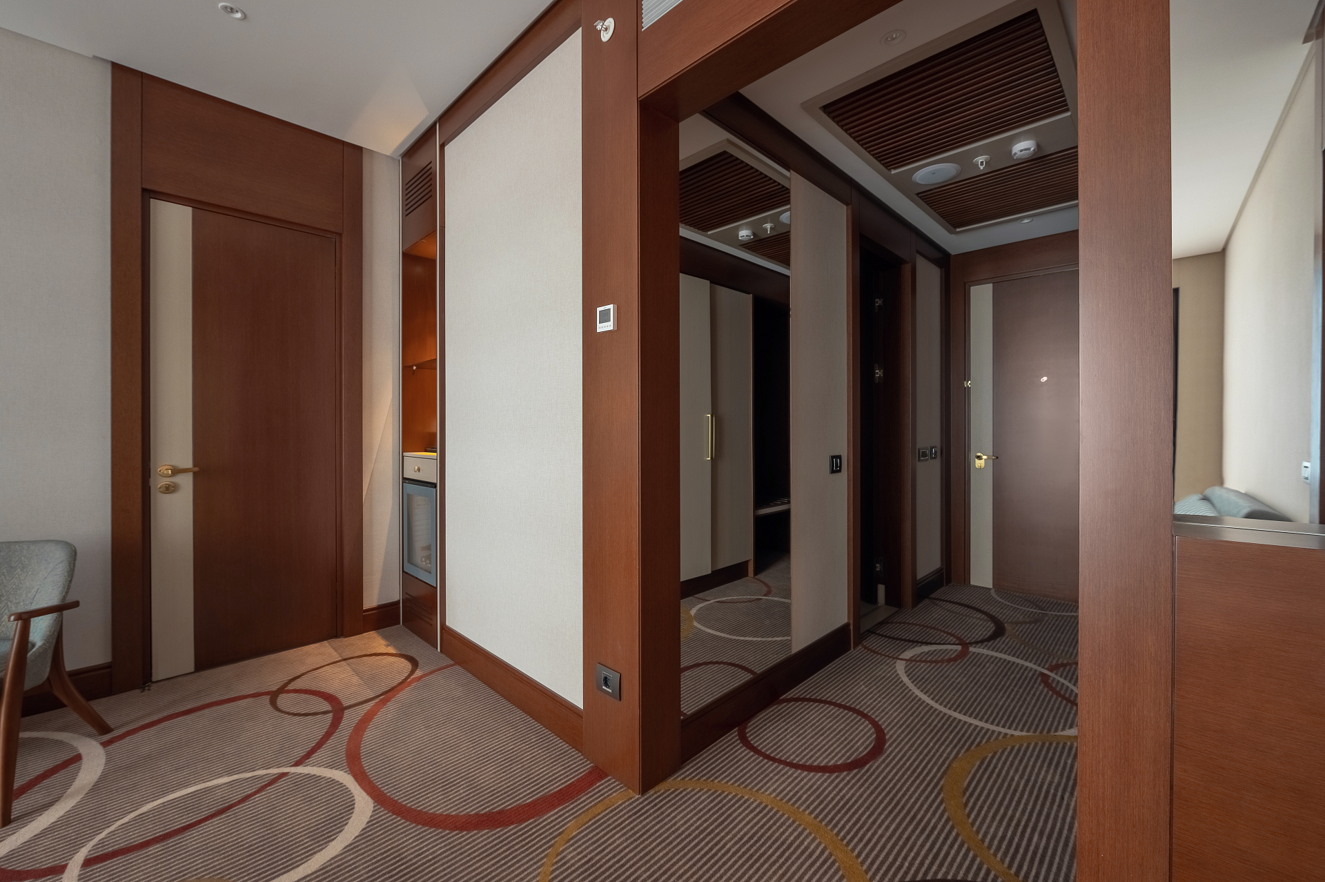 Люкс Семейный 4-местный 3-комнатный