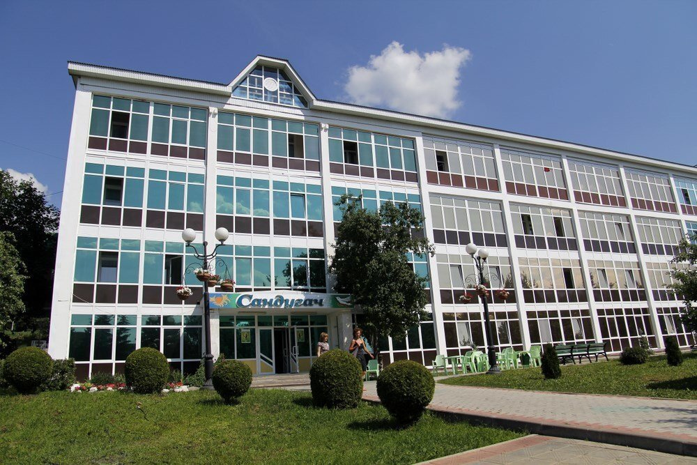 Улучшенный, корпус Сандугач и Аккош