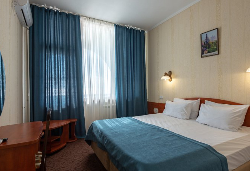 2-мест. 2-комн. джуниор-сьют