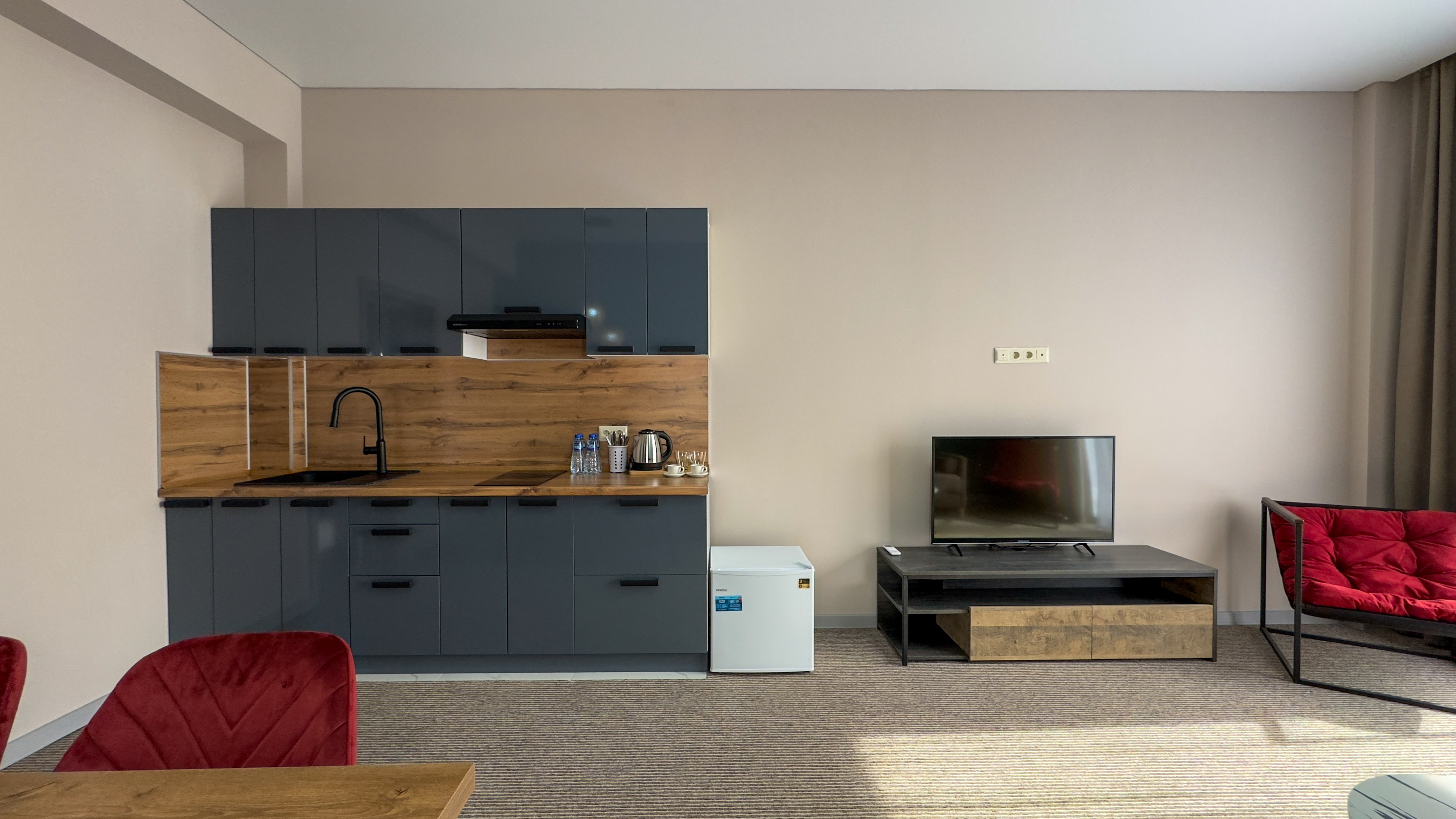 Апартаменты 2-местный 2-комнатный с балконом корпус 2