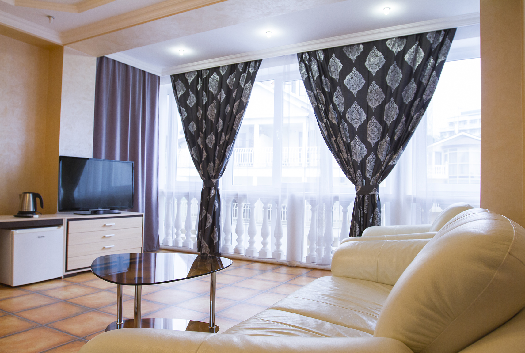 Улучшенный 2-местный Люкс без балкона