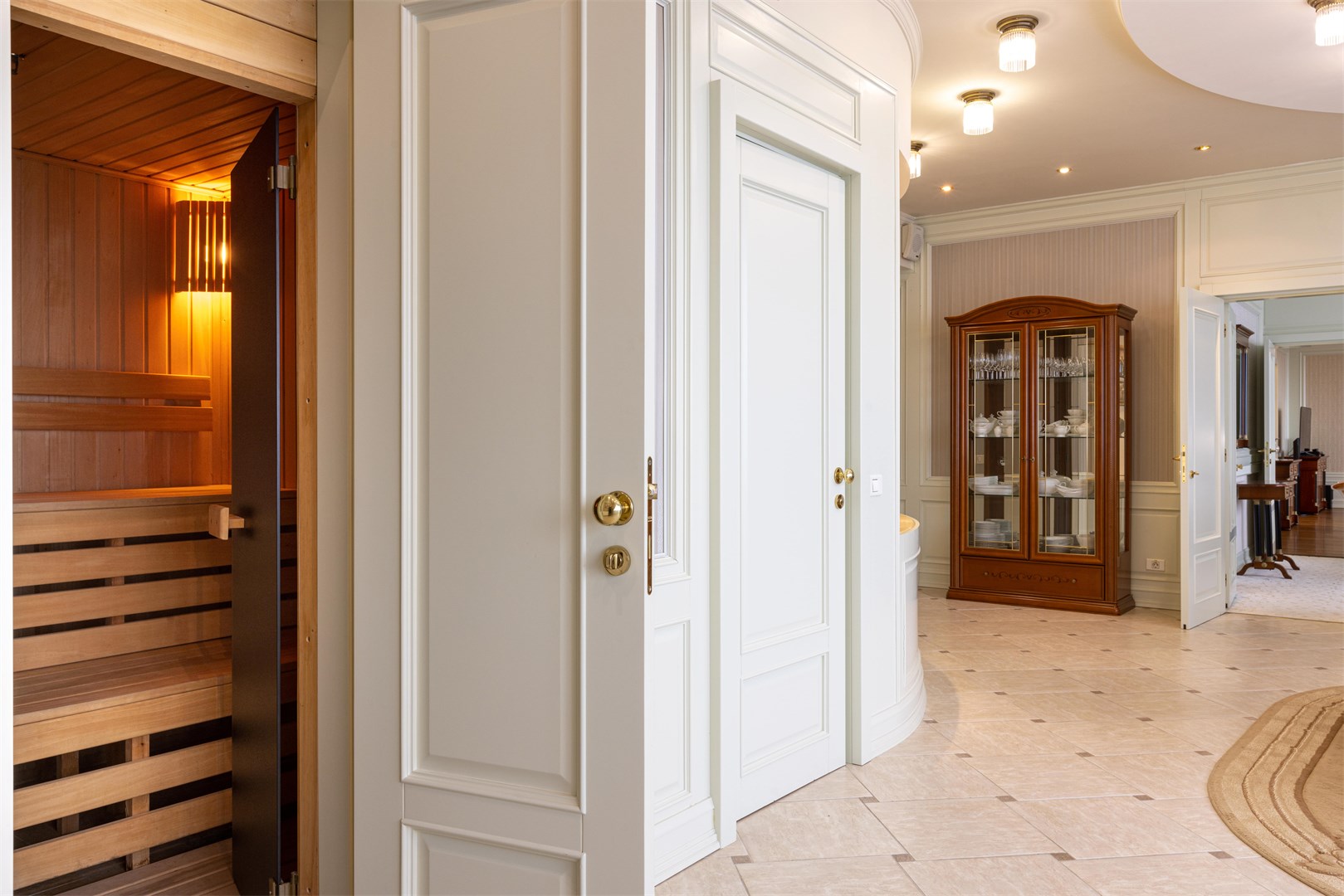 Апартаменты 2-местный 3-комнатный №802