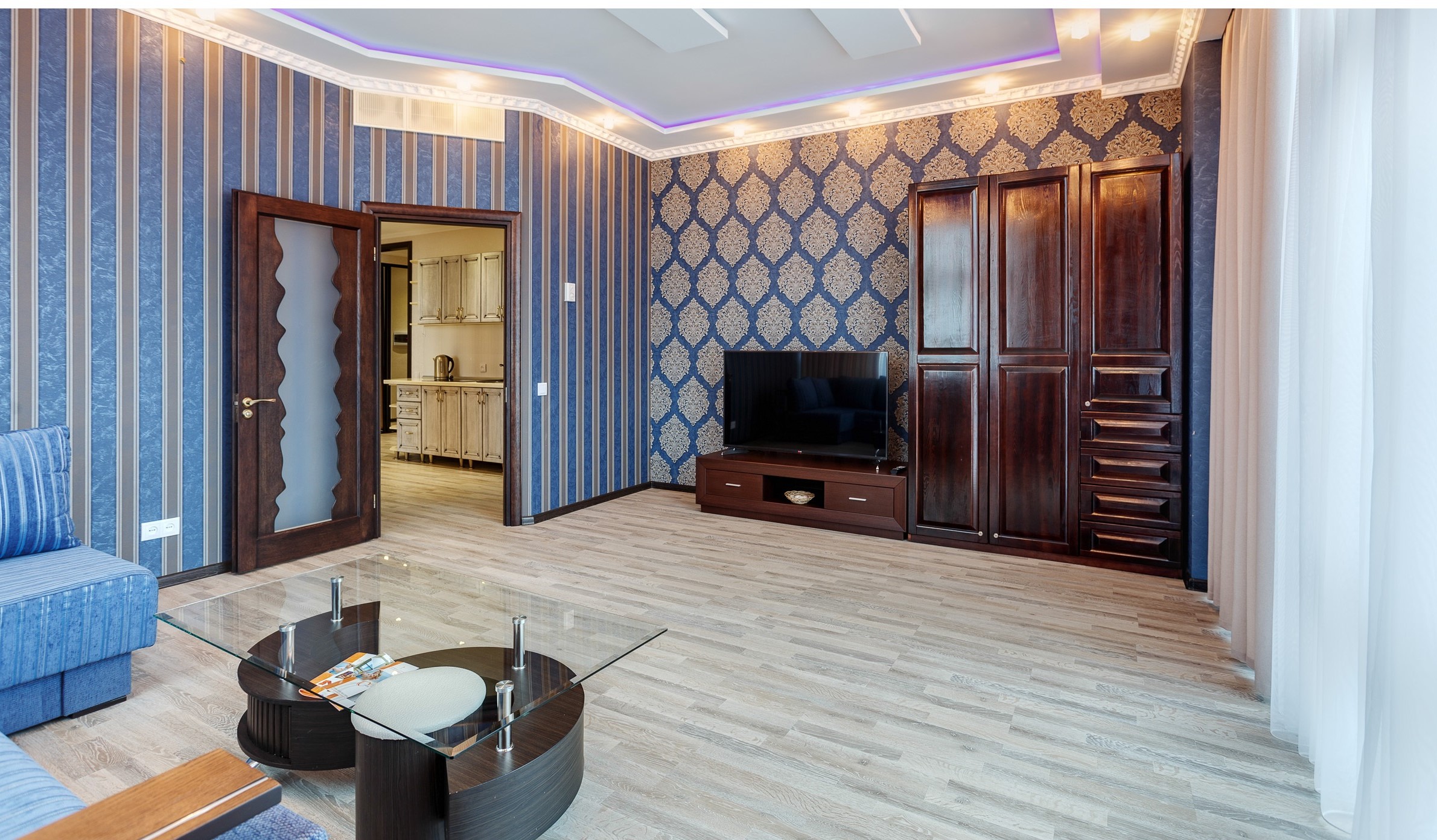 Апартаменты 2-местные 2-комнатные вид на город Аквамарин