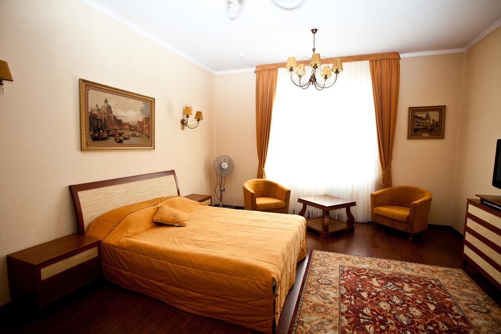 Полулюкс 2-местный 1-комнатный №1