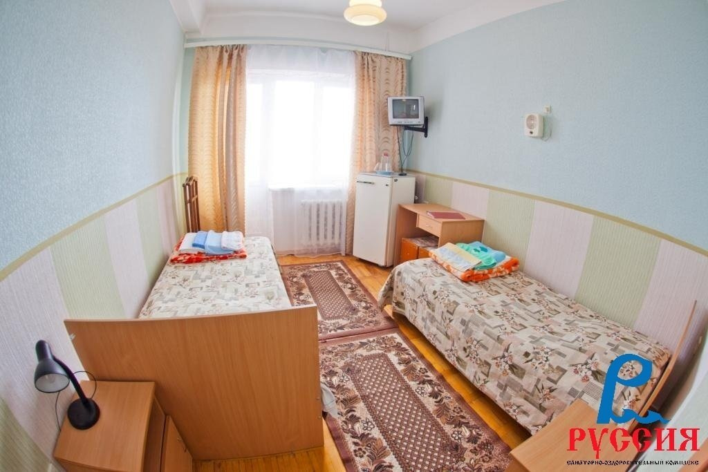 Стандартный, Главный корпус