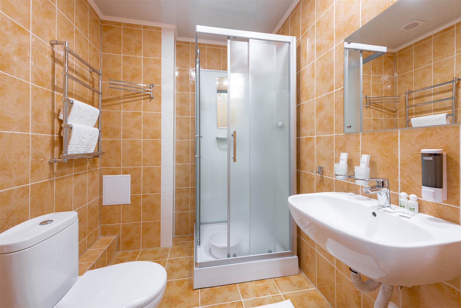 Люкс 2 комнатный плюс 3*