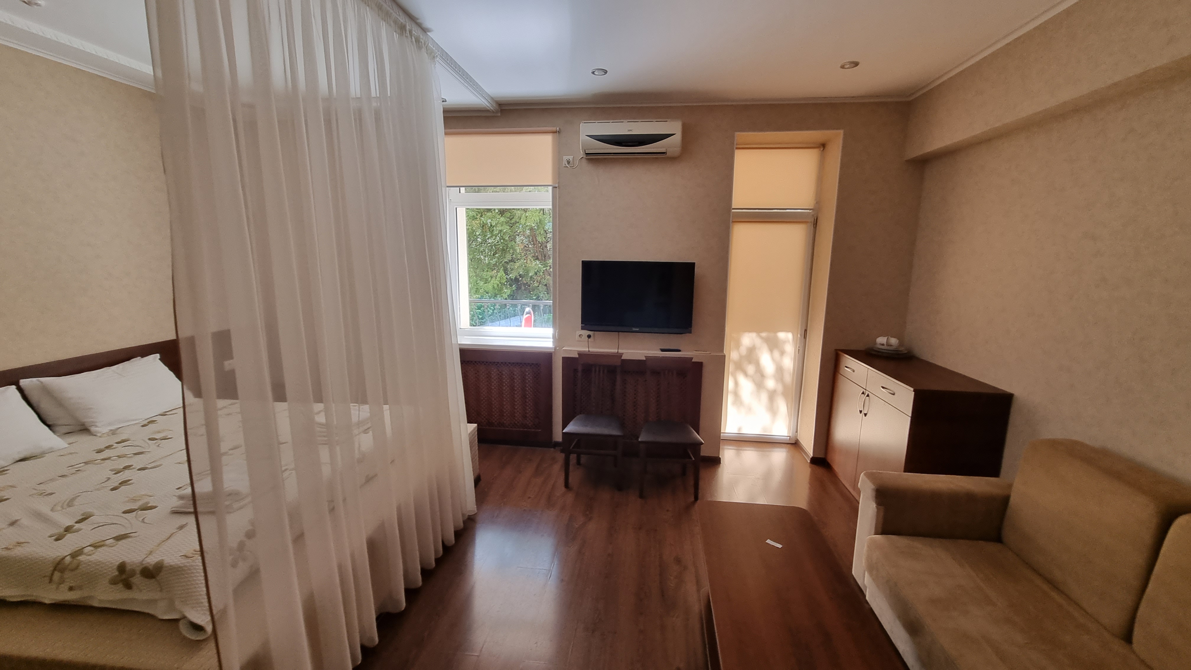 Полулюкс 4-местный