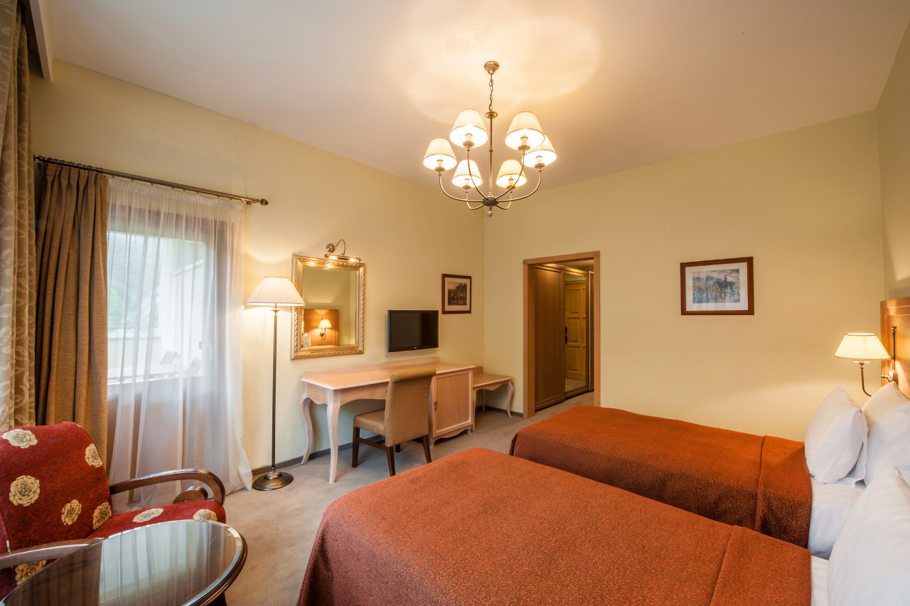 Делюкс Твин с балконом 2-местный