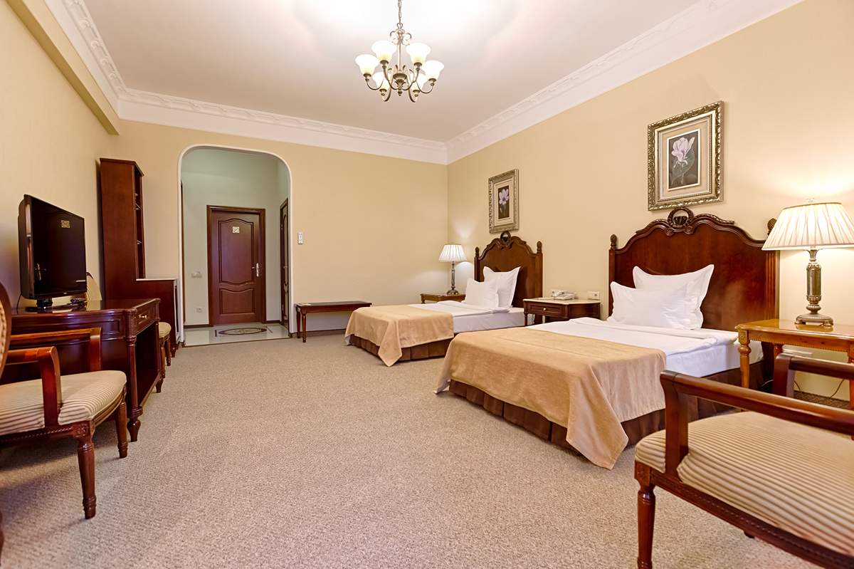 Джуниор сюит 2 местный с 2 кроватями