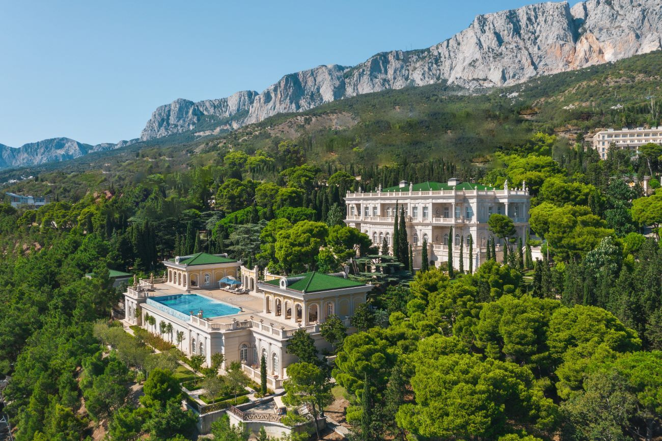 Посмотреть в галерее ВИЛЛА НИМФЕЯ ROYAL RESIDENCE