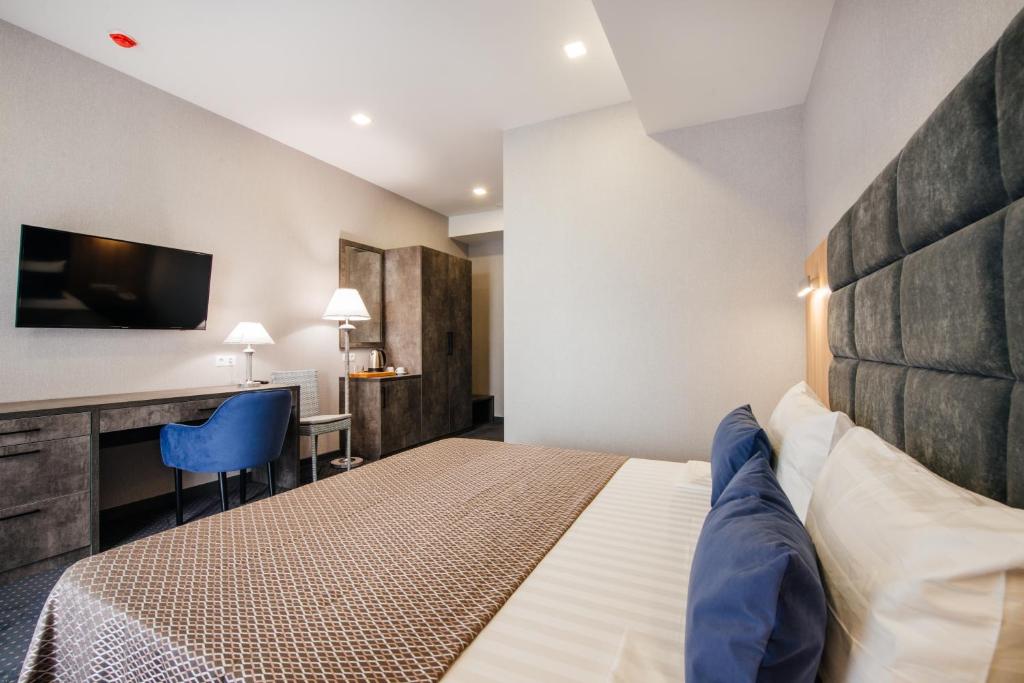 Стандарт 2-местный с балконом и видом на море