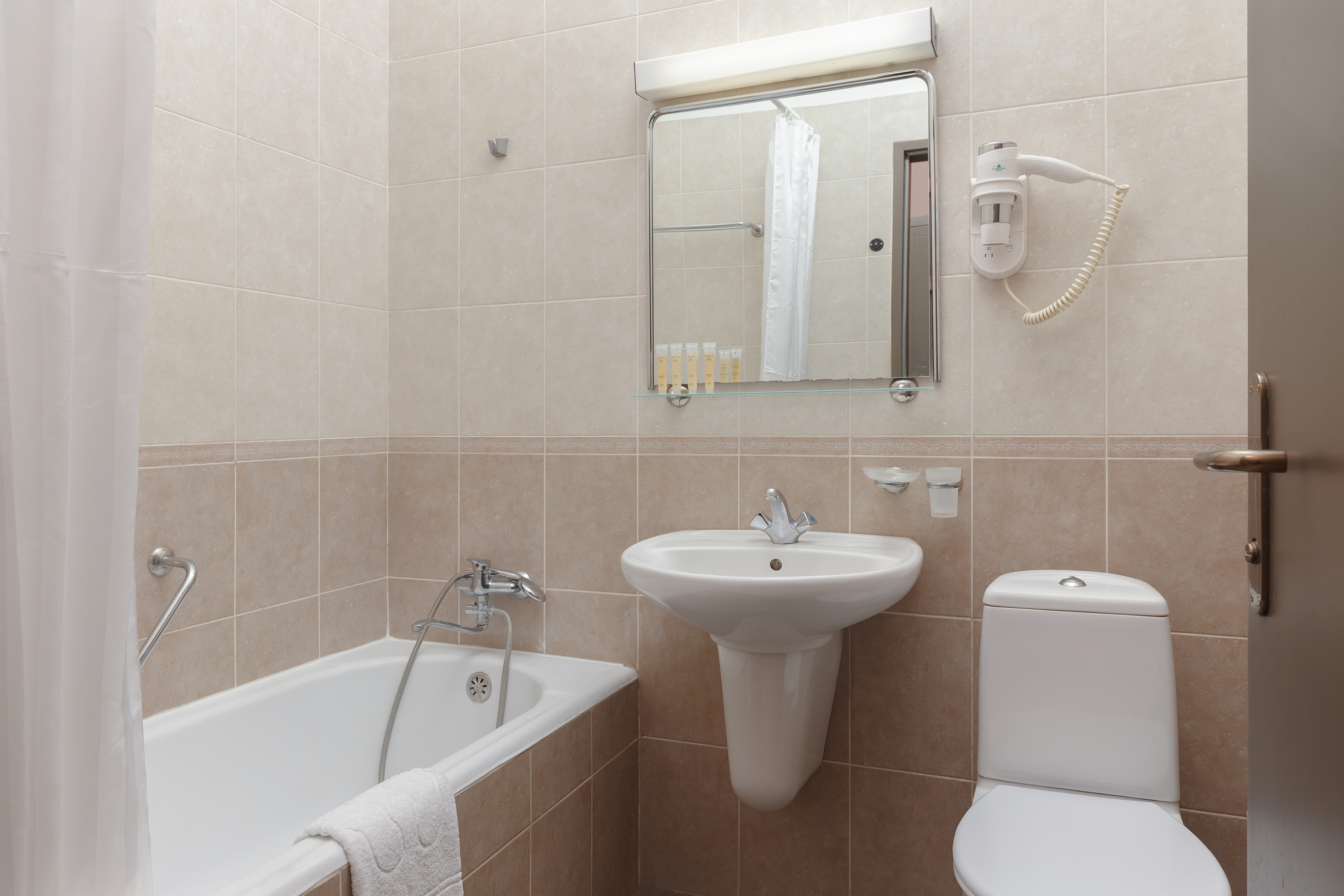 Полулюкс 2- местный 2-х комнатный