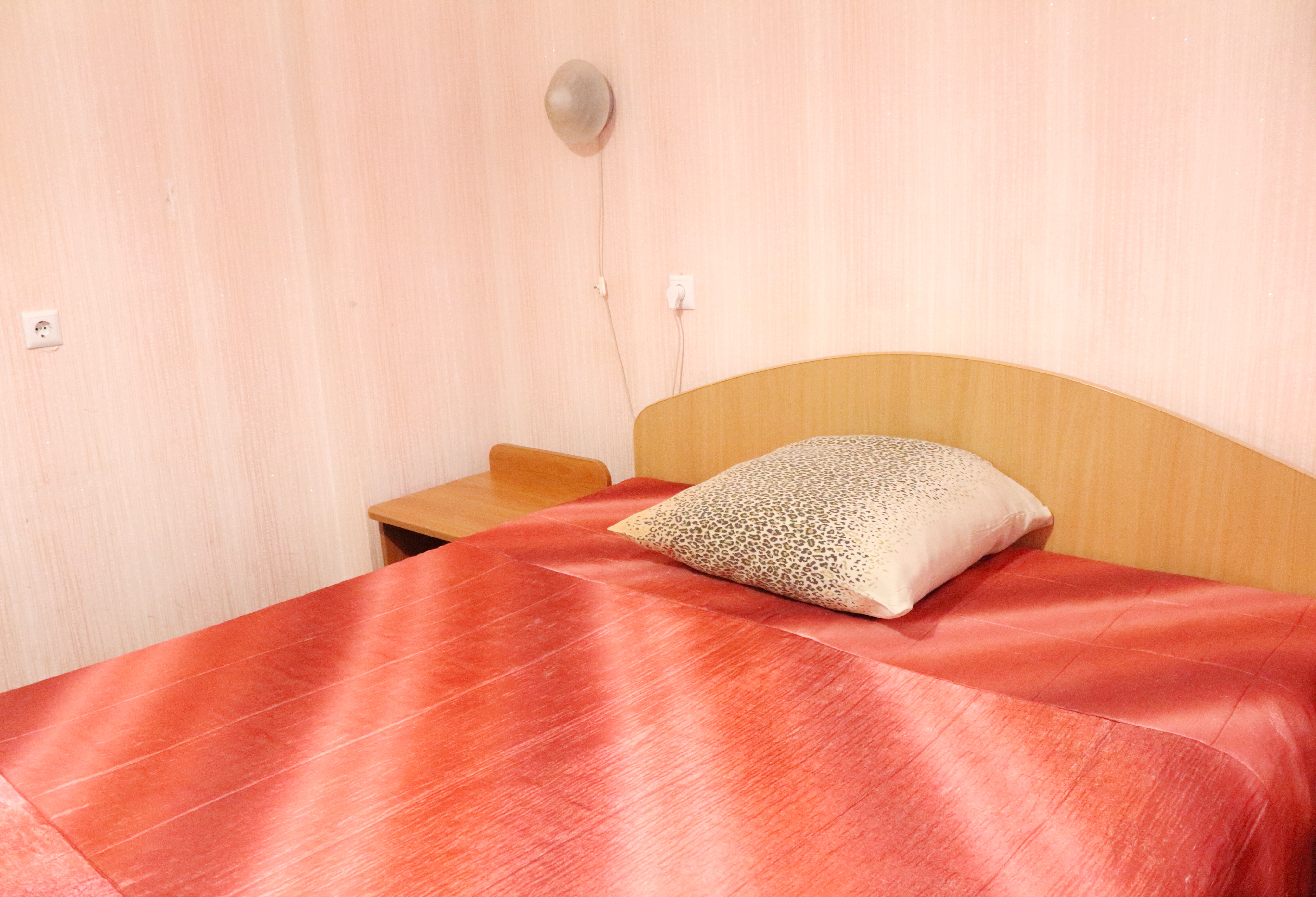 Стандартный 1-местный Кинг Сайз корпус 2