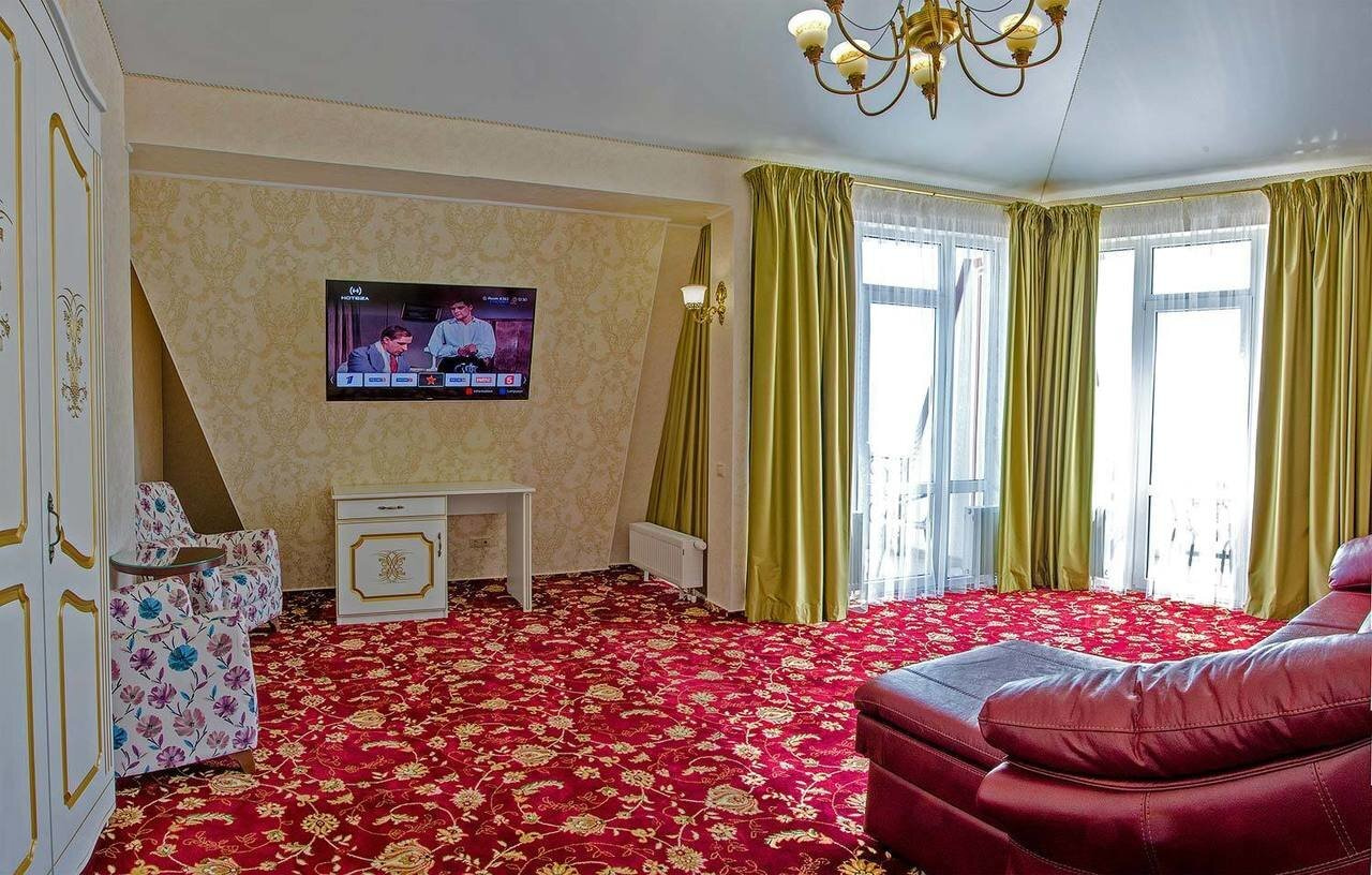 Посмотреть в галерее Люкс VIP 2-комнатный