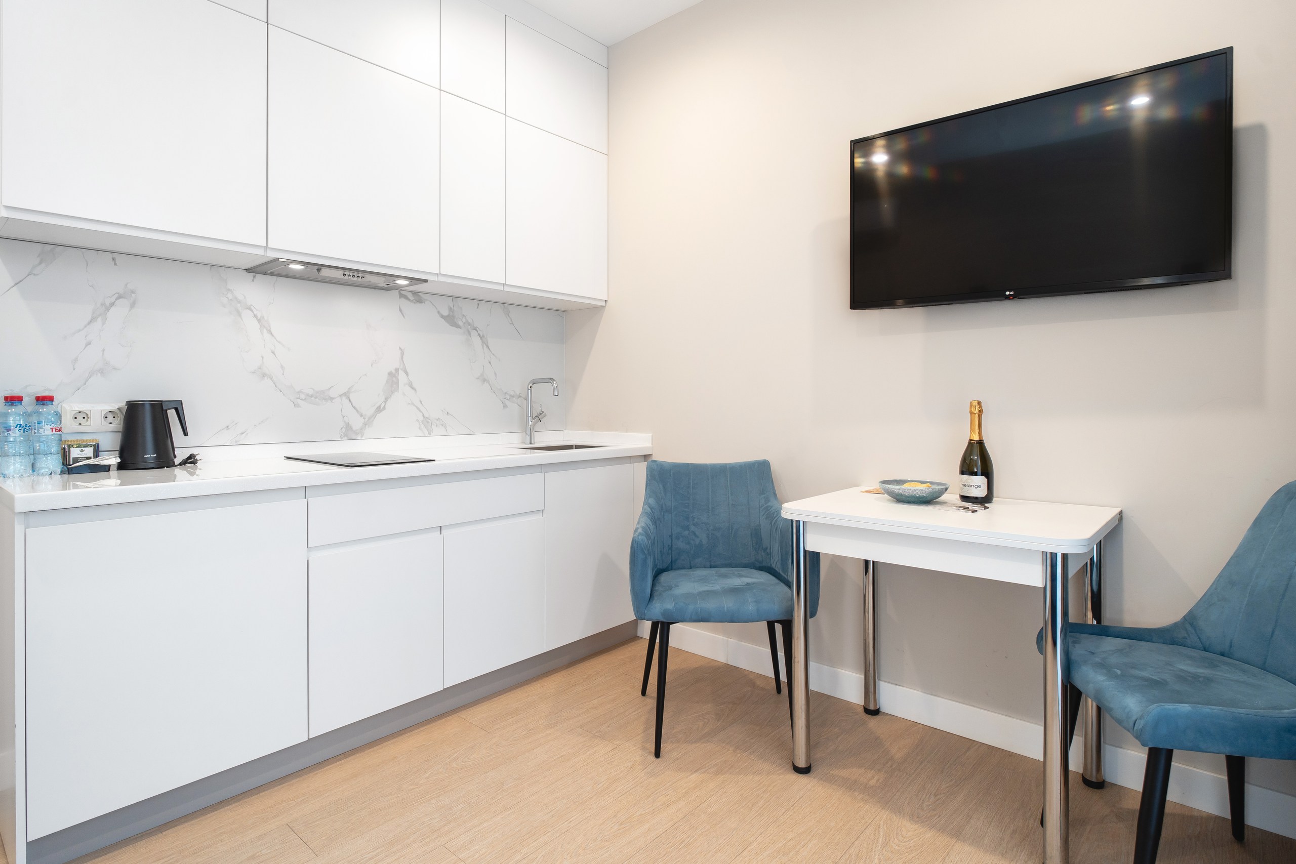 Делюкс Делюкс с видом на бассейн