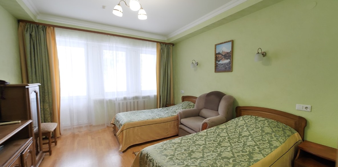 Стандартный 2-местный (0,75) корпус Главный (201-214, 303-310, 403-410), корпус Сосновый (4-6, 10-12, 15)