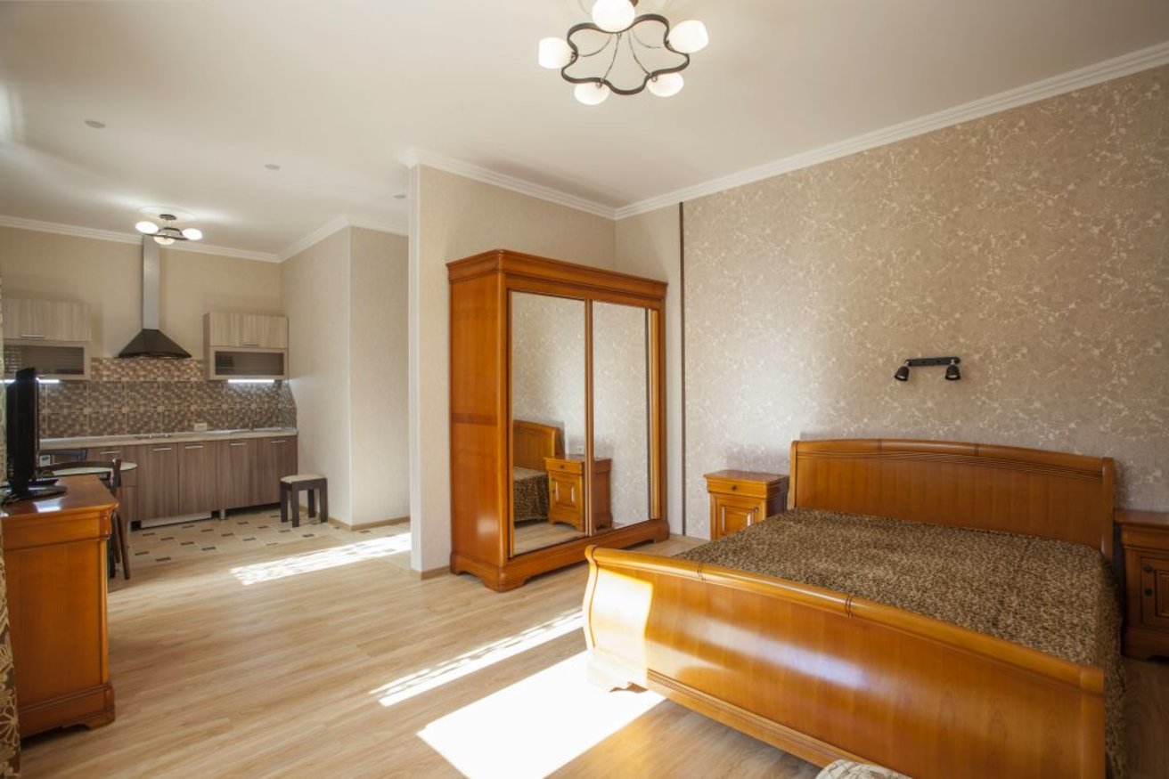 Студия 2-местная корпус Лилия