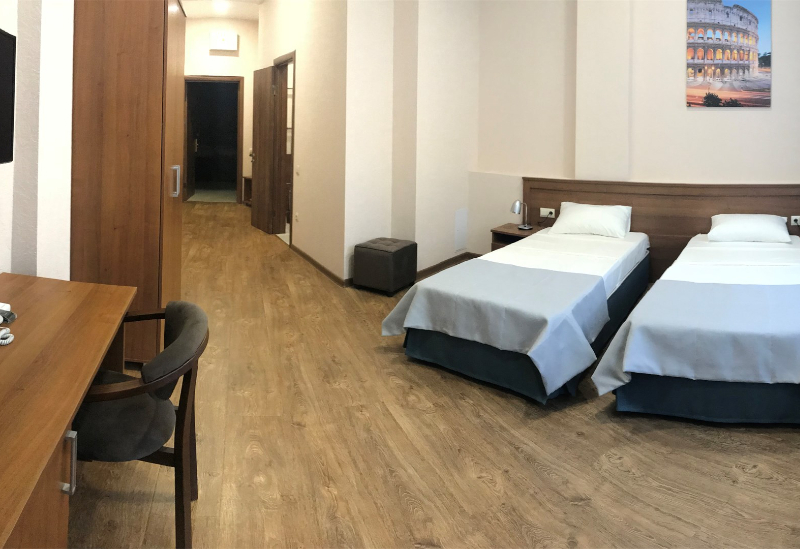 Посмотреть в галерее 2-мест. станд. большой