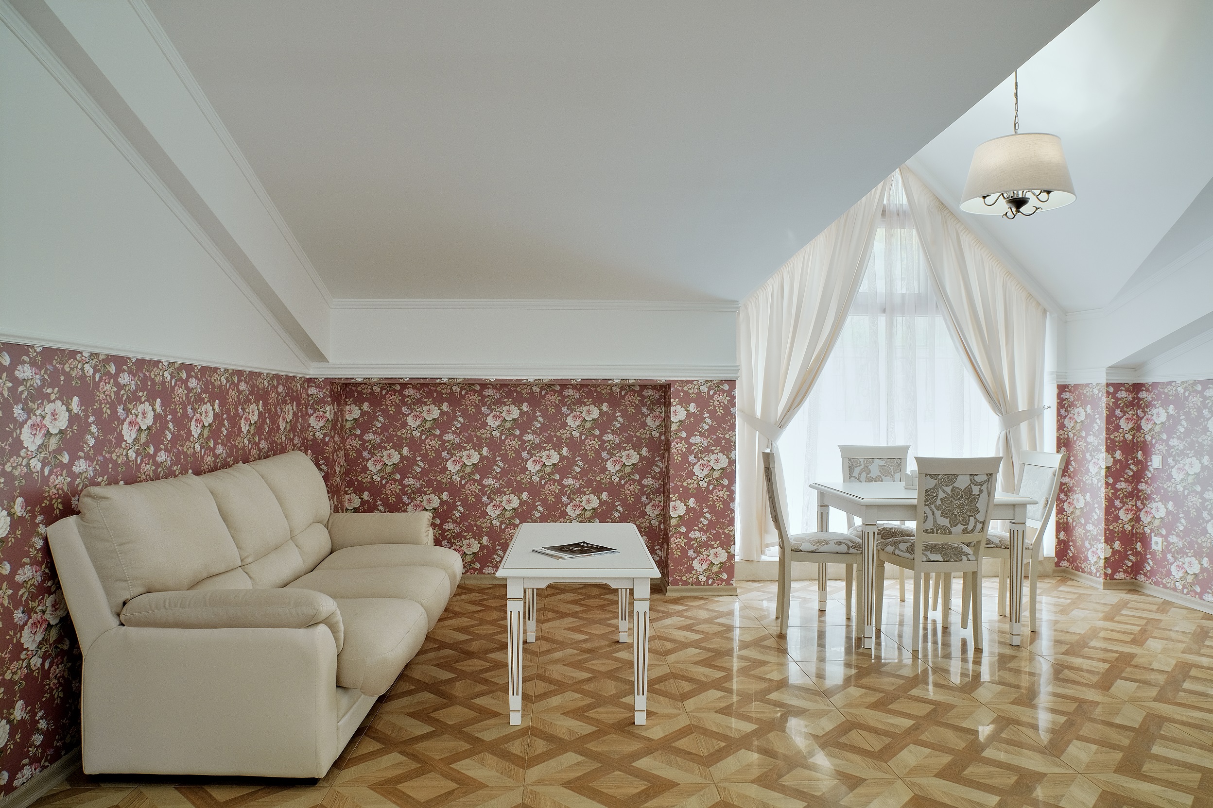 Посмотреть в галерее Suite Executive 2-местный 2-комнатный с терр для загара