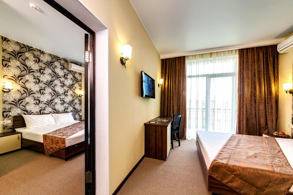 Семейный 2-комнатный