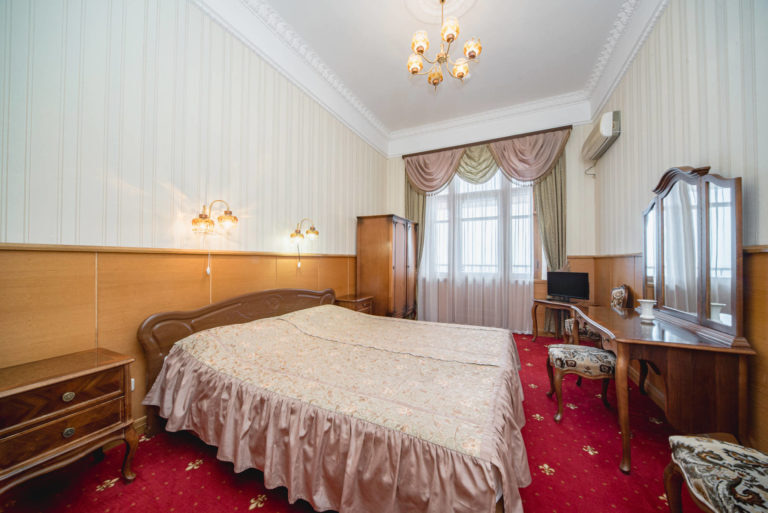 Посмотреть в галерее 1-комнатный 2-местный (вид на море), корпус «Империал» (№1)