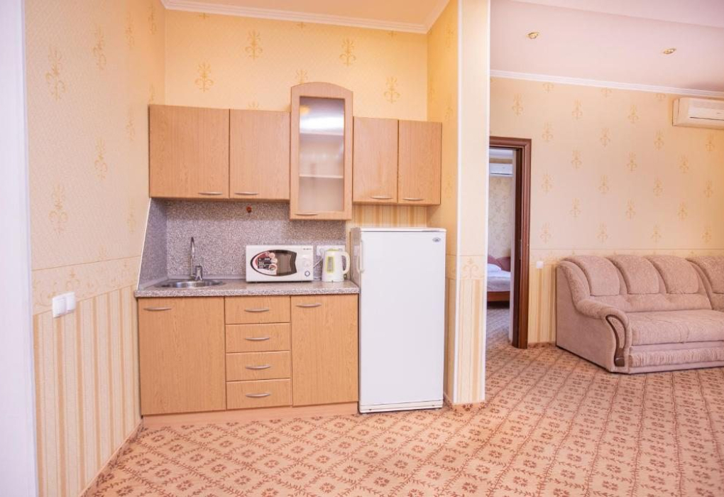 2-мест.(разм. в 4-мест.) апартаменты с балк.