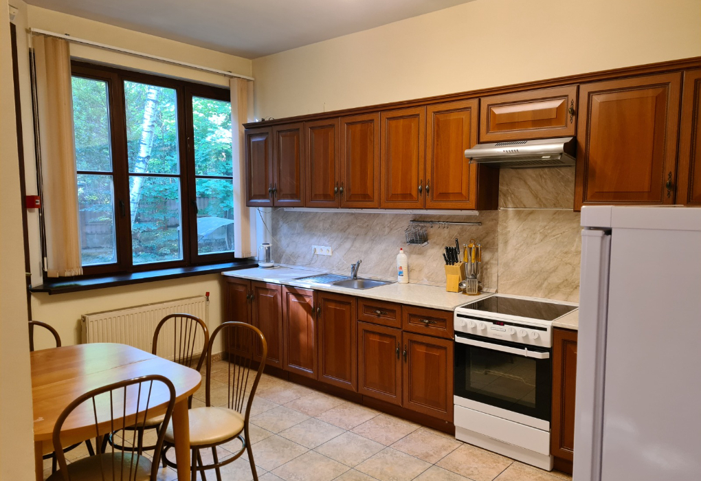 2-мест.(разм. в 6-мест.) коттедж №2