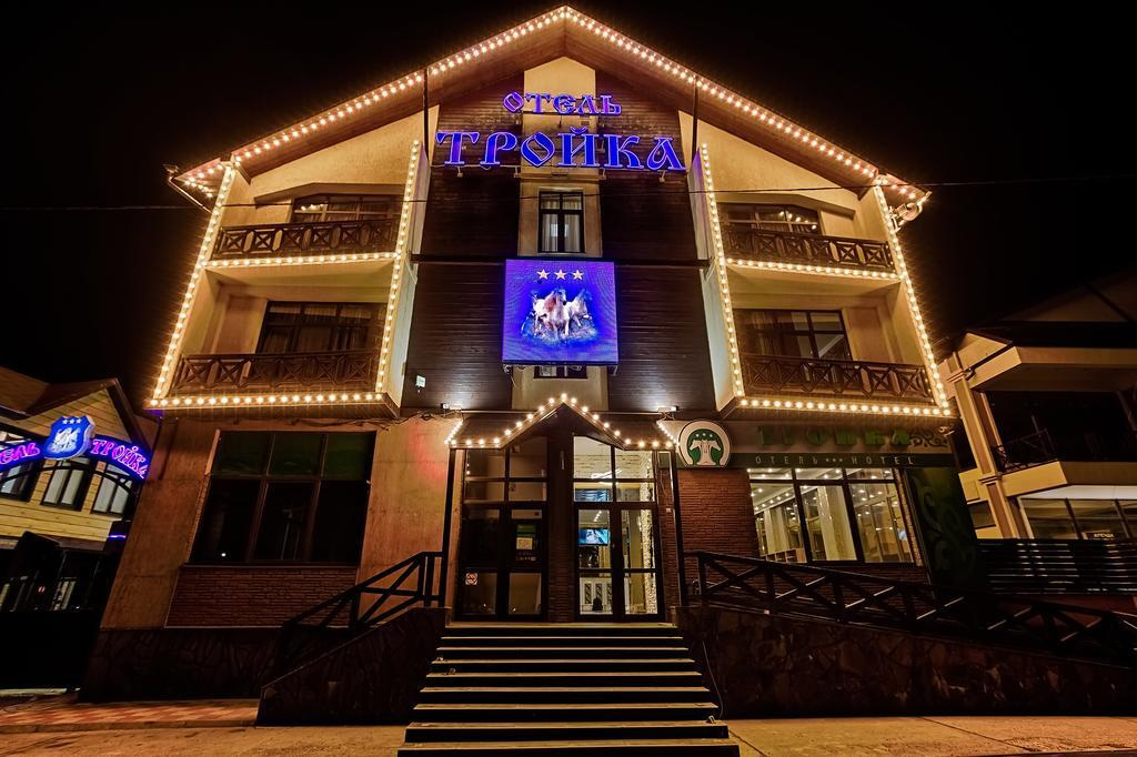 Отель «Тройка» Красная поляна