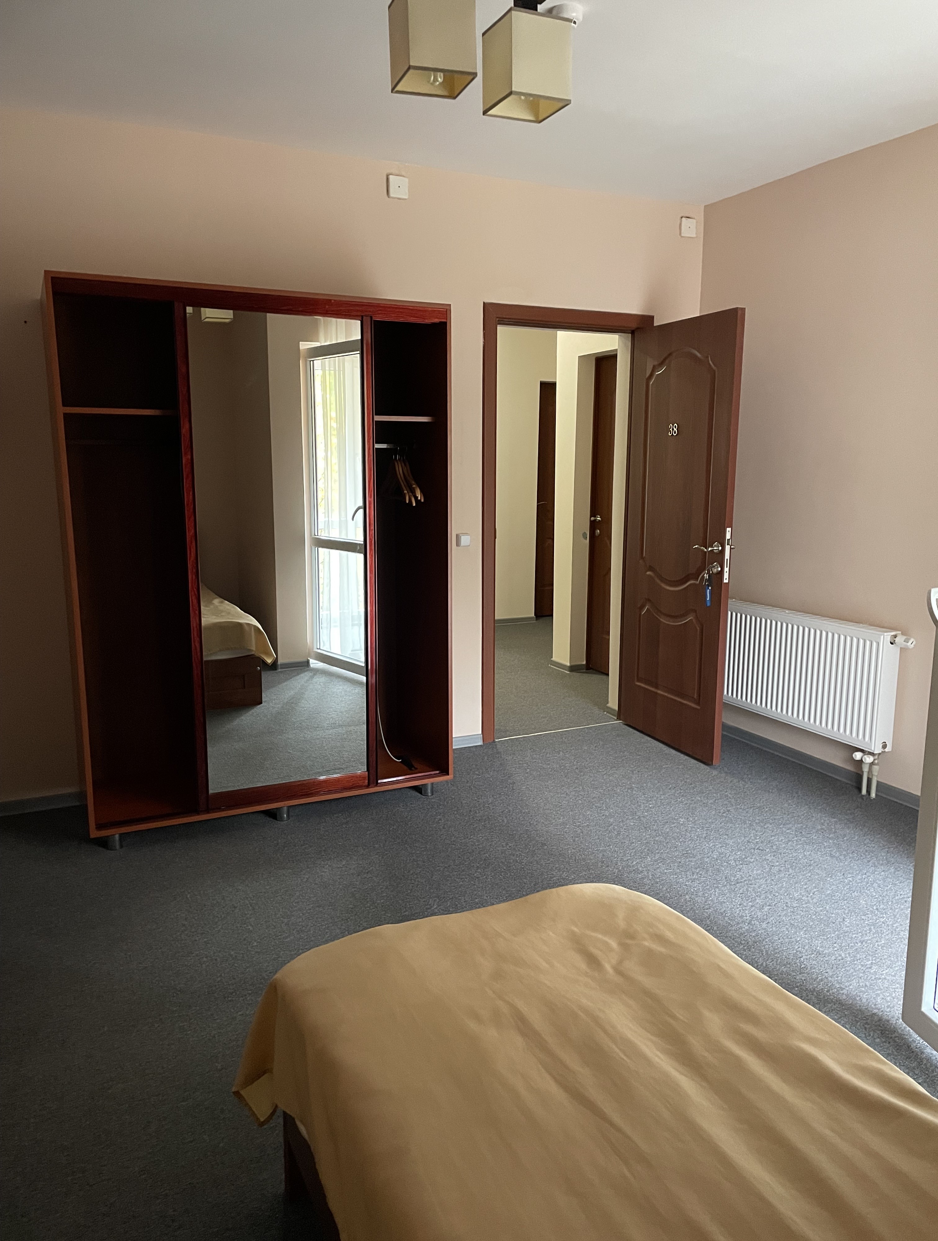 Улучшенный 2-местный 1-комнатный с балконом/лоджией №23,35,38