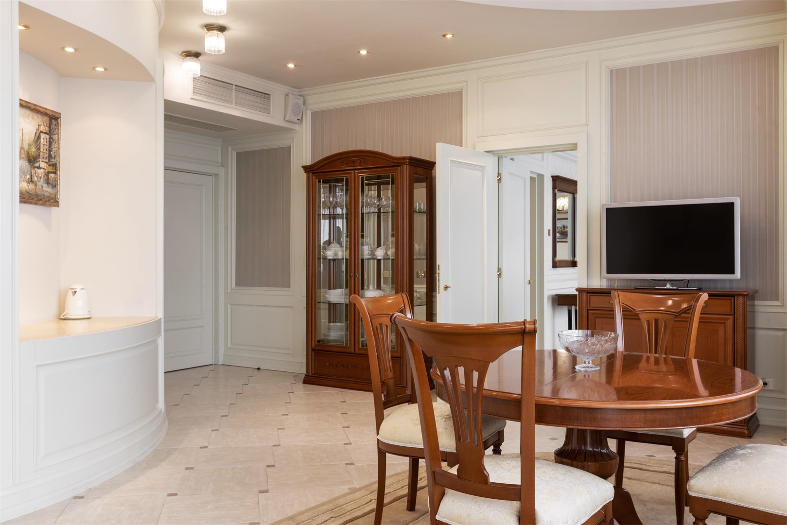 Апартаменты 2-местный 3-комнатный №802