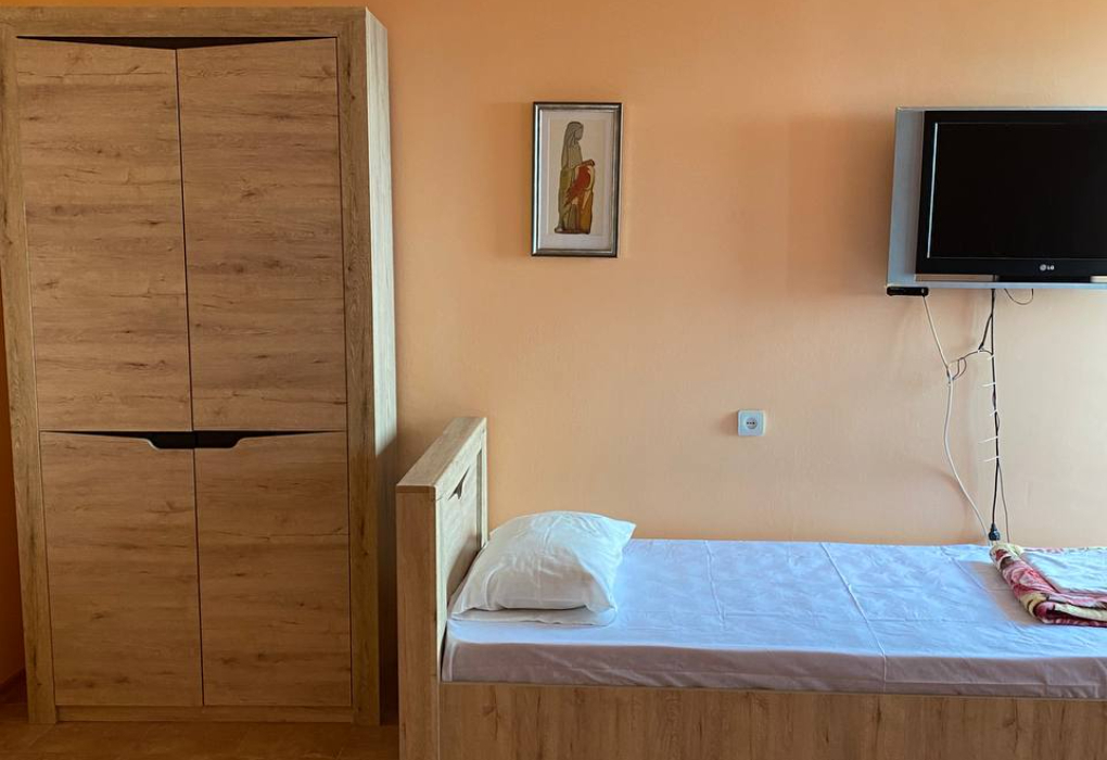 Посмотреть в галерее 2-мест.(разм. в 3-мест.) станд. с балк.