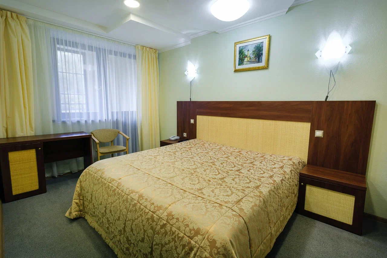 Люкс 2-местный 2-комнатный Luxe корпус 5,6, гостевой дом 1,2,3