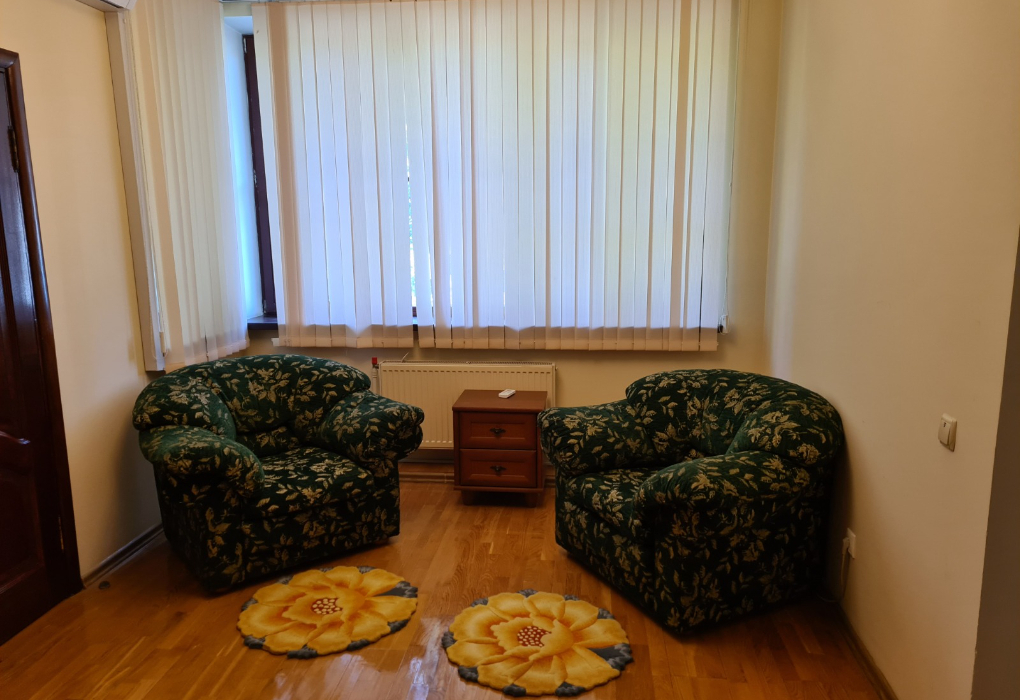 2-мест.(разм. в 6-мест.) коттедж №2