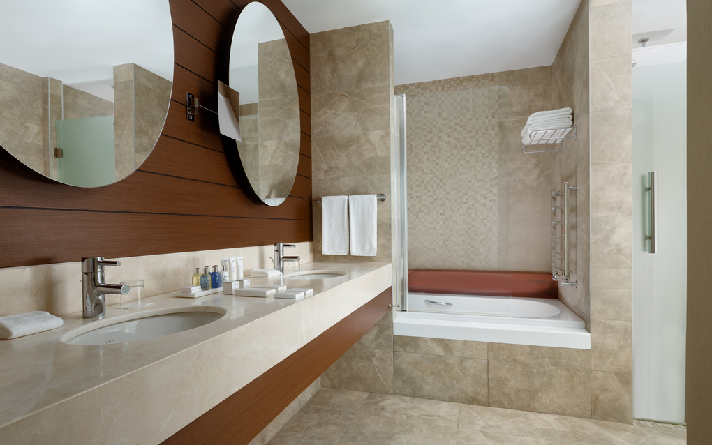 2-мест. 2-комн. люкс (вид на море) 