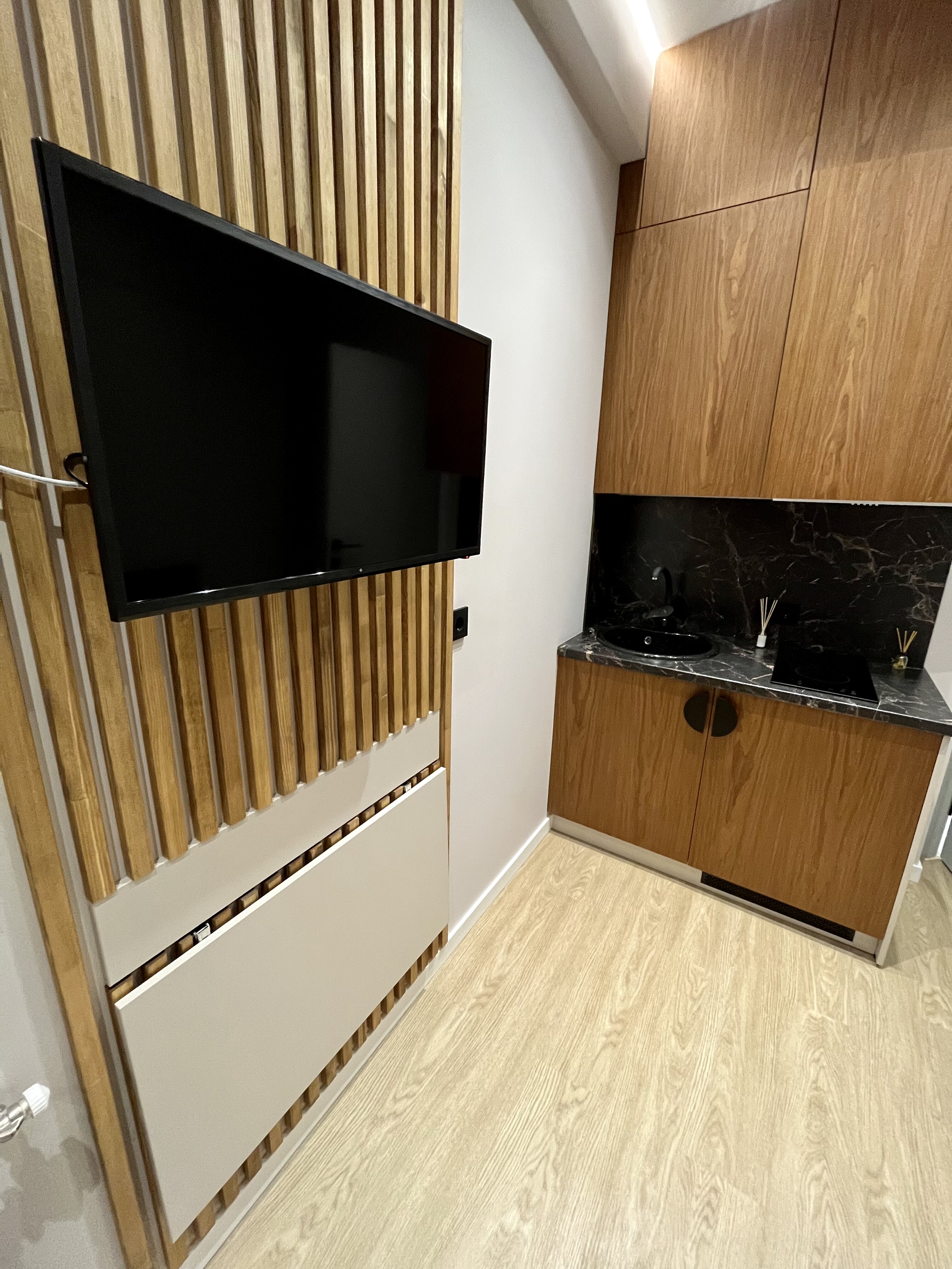 Апартаменты Апартамент выгодный (без окна) 2-местный, 1-комнатный