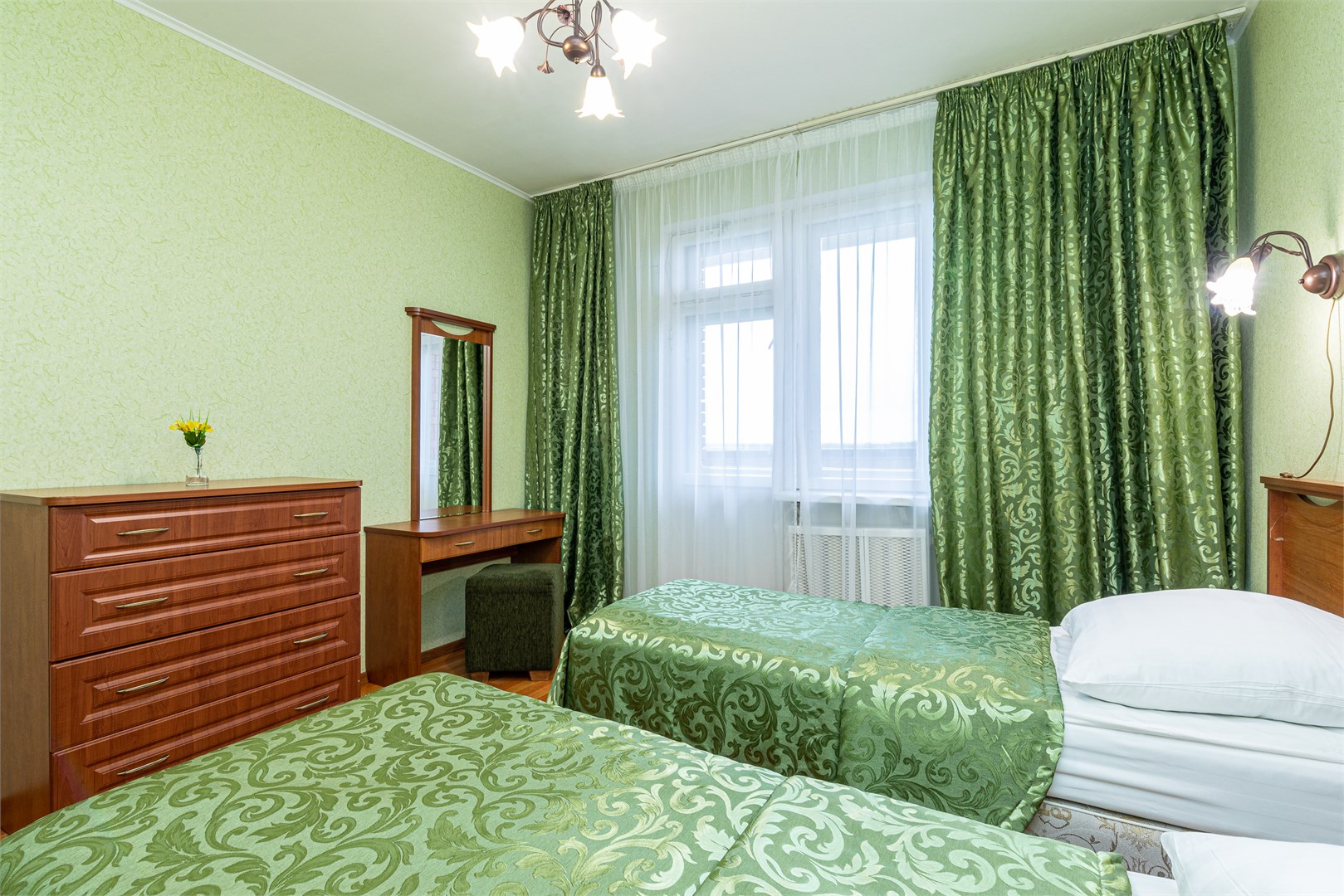 Посмотреть в галерее Семейный 2-мест.2-комн. 5,6,9 эт к.1