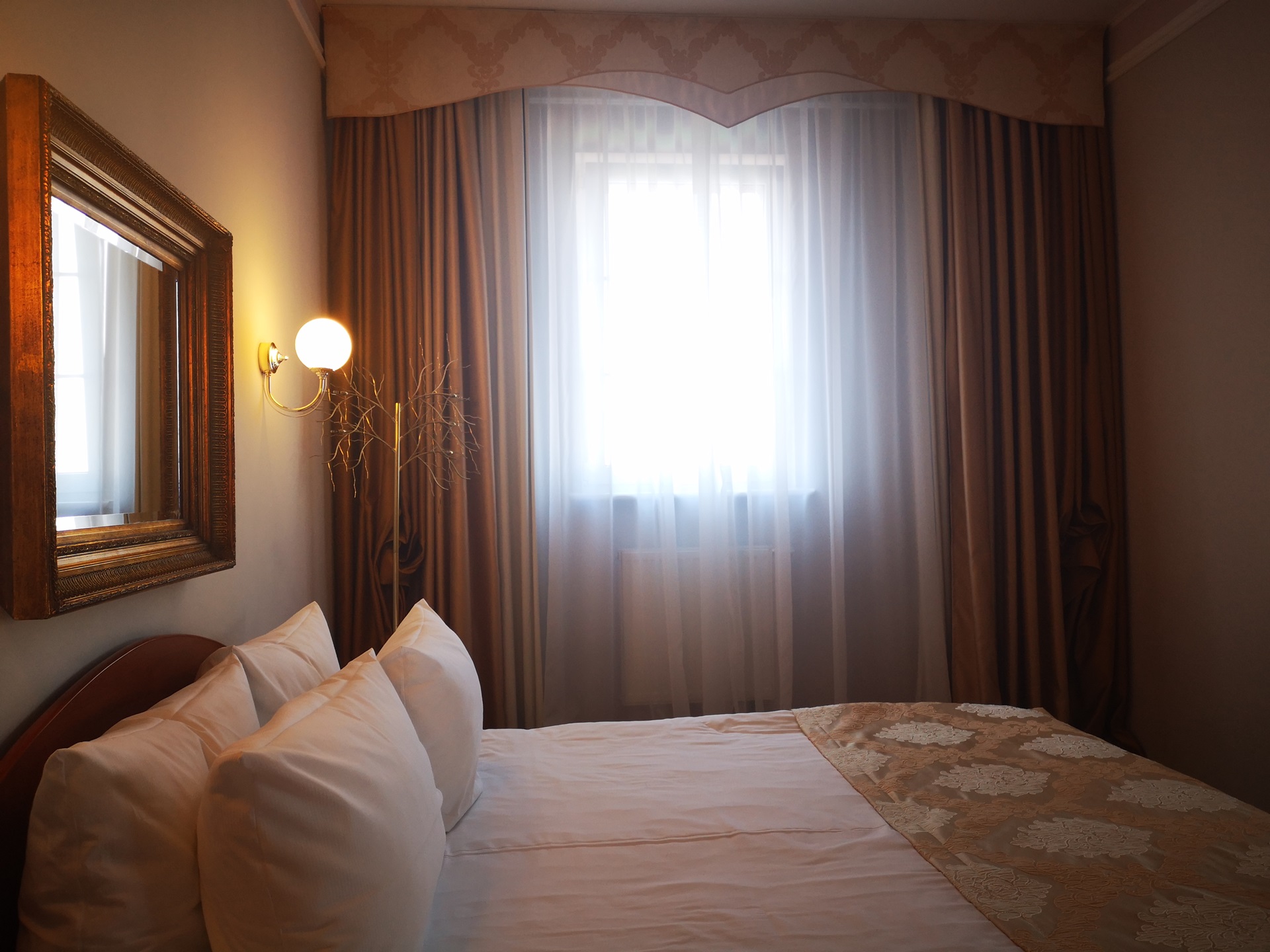 Люкс 2-местный 2-комнатный корпус С боковой вид на море