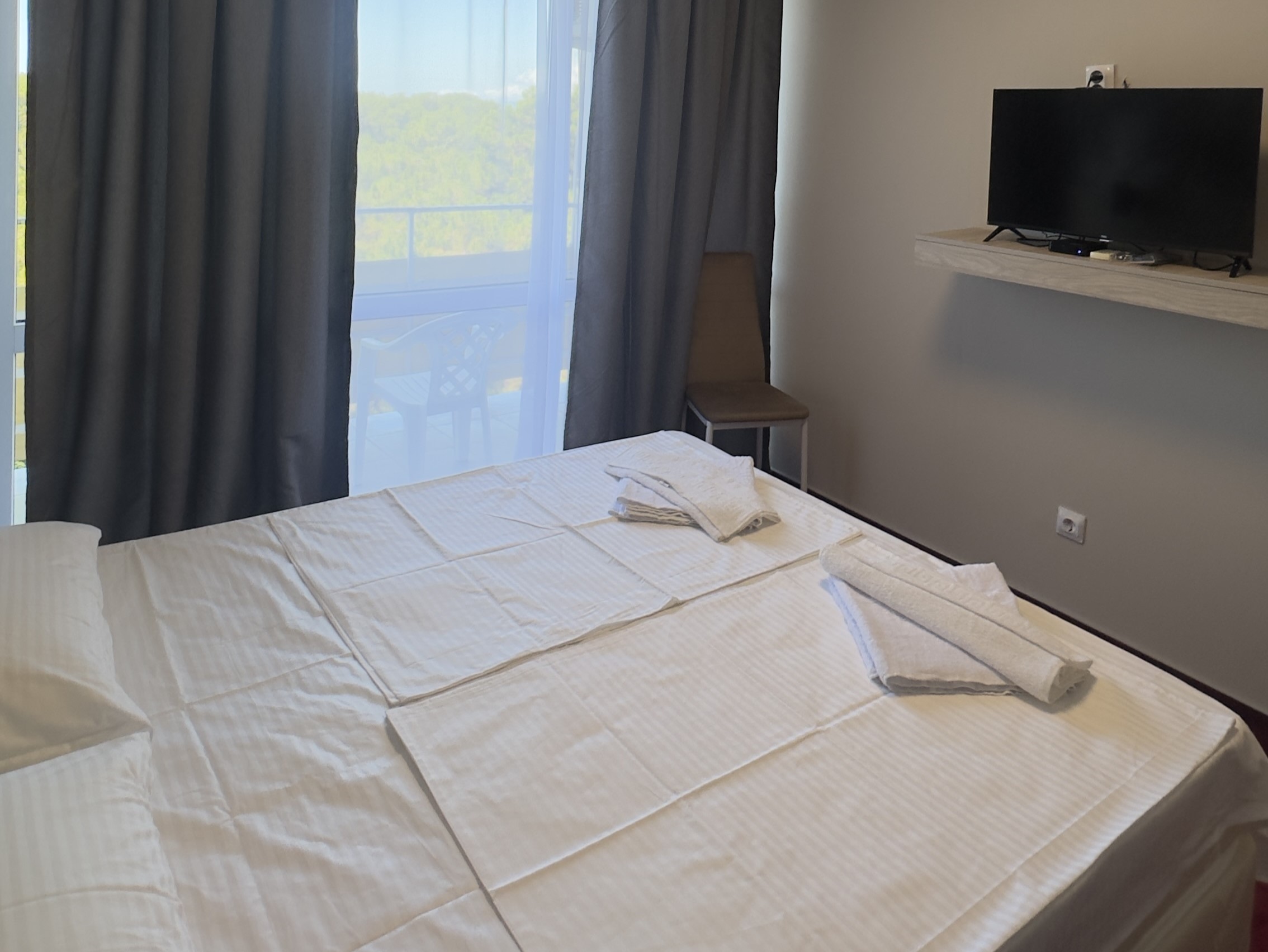 Улучшенный 2 местный 1 комнатный улучшенный с балконом