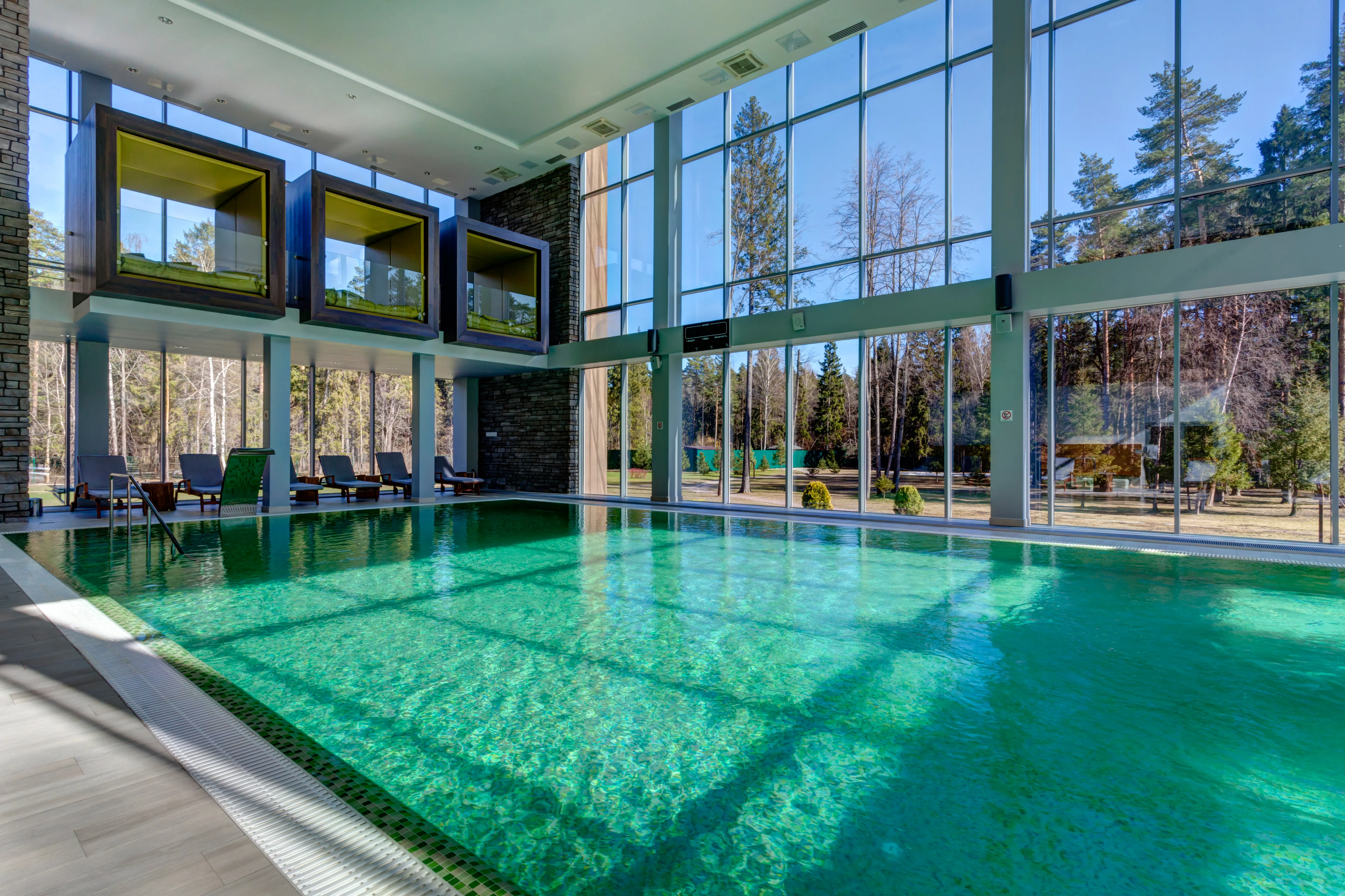Бассейн