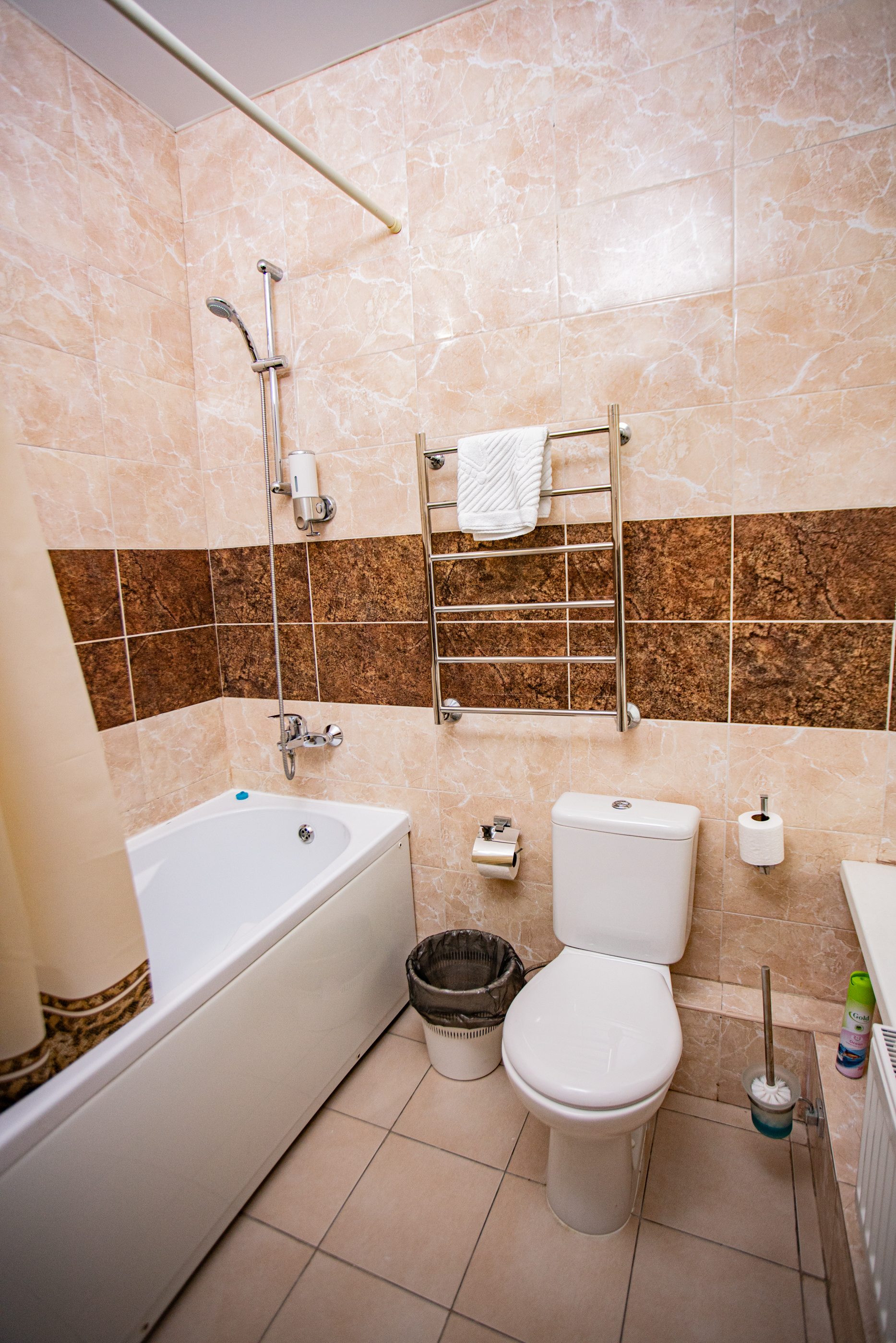 Апартаменты Апартаменты 4-х местные, вид на бассейн/горы (206,306,406,506)