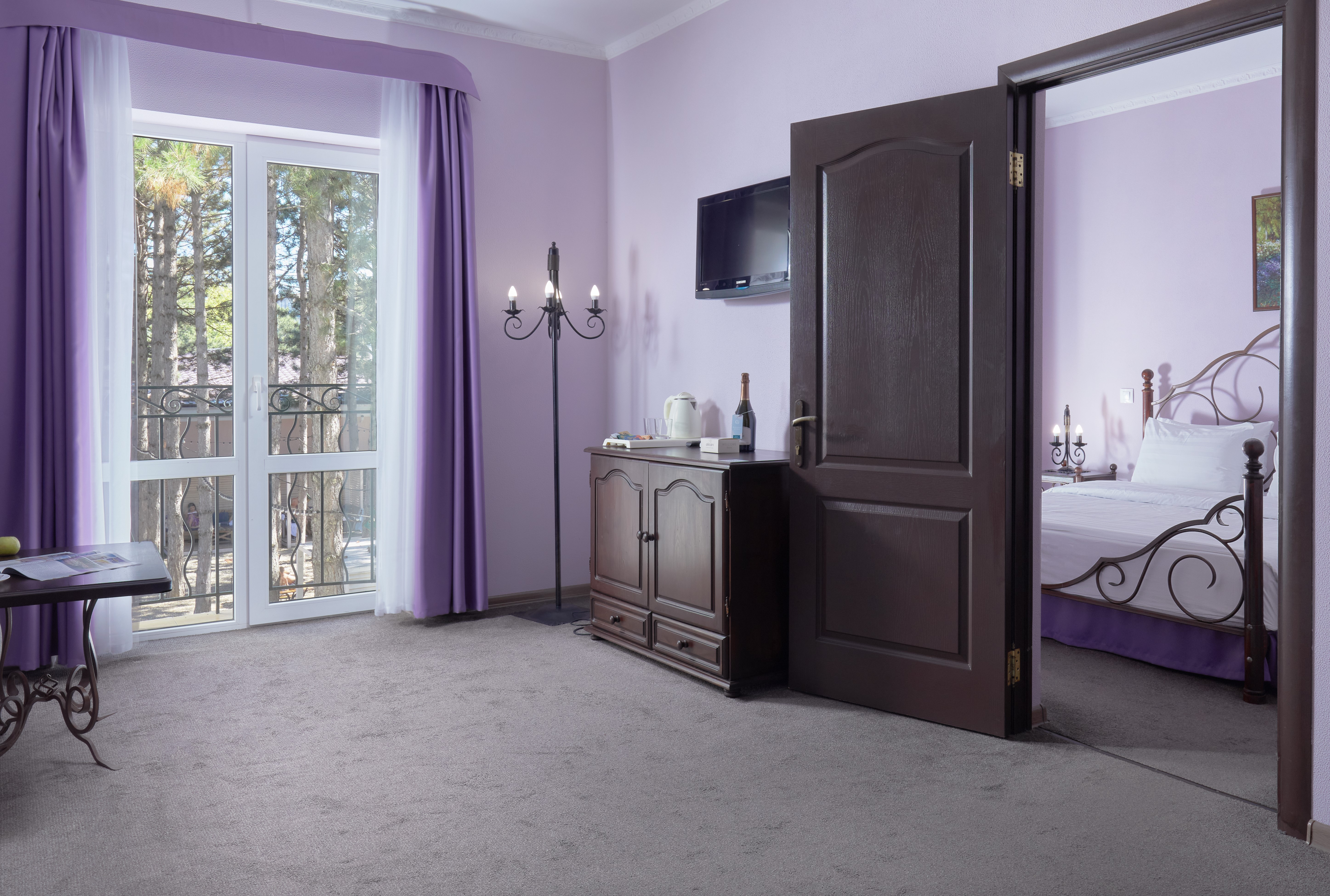 Посмотреть в галерее Suite Lavande 2-местный 2-комнатный SutL