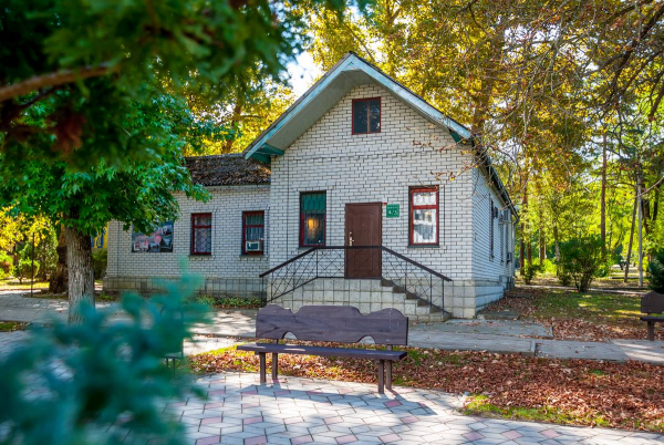 Посмотреть в галерее Коттедж 2-местный Улучшенный, корпус 4/3