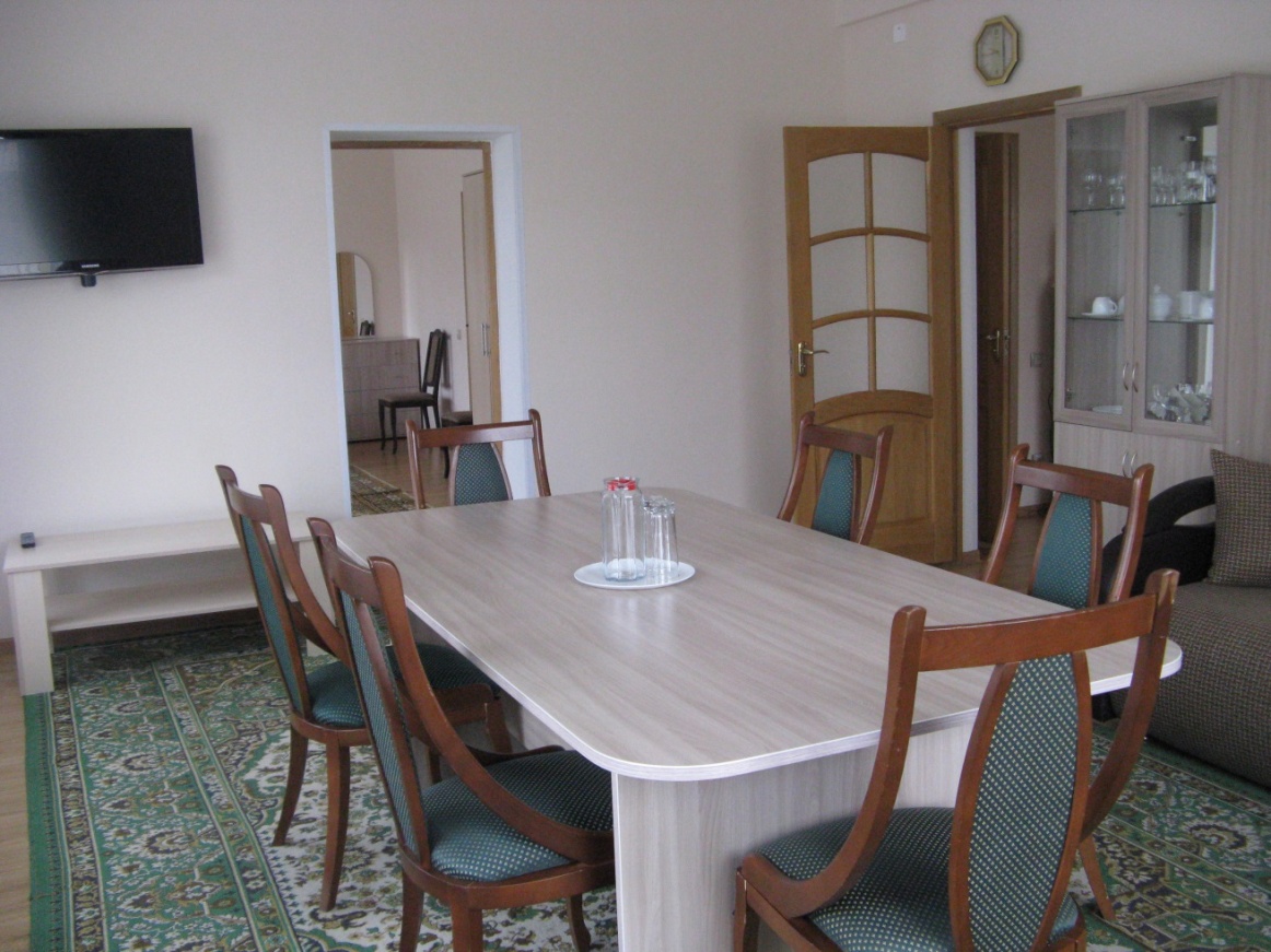 Люкс 2-местный 3-комнатный в корпусе 3