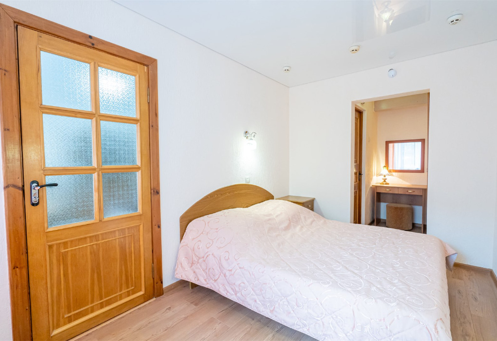 2-мест. 2-комн. Л1 (с доп.местом)