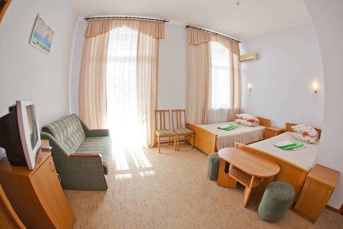 Стандарт 2-местный 1-комнатный ЮГ корпус 1