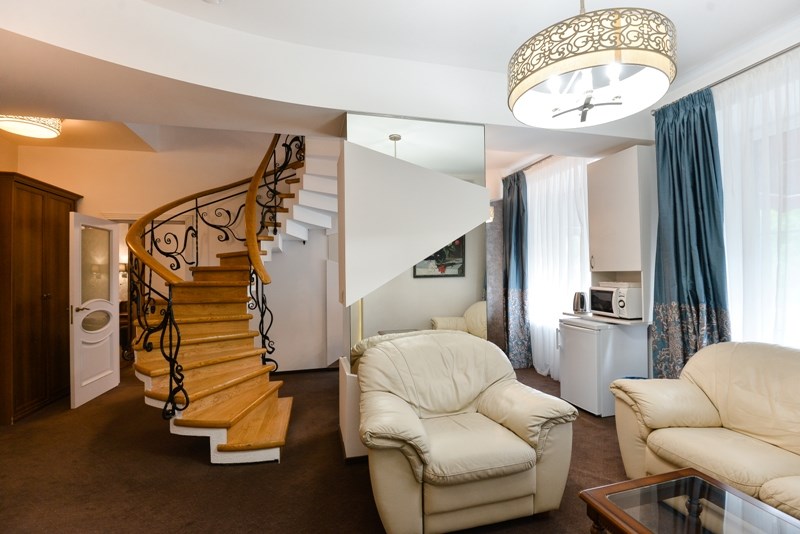 Посмотреть в галерее Suite 4 комнатные 2 этажные №314,308